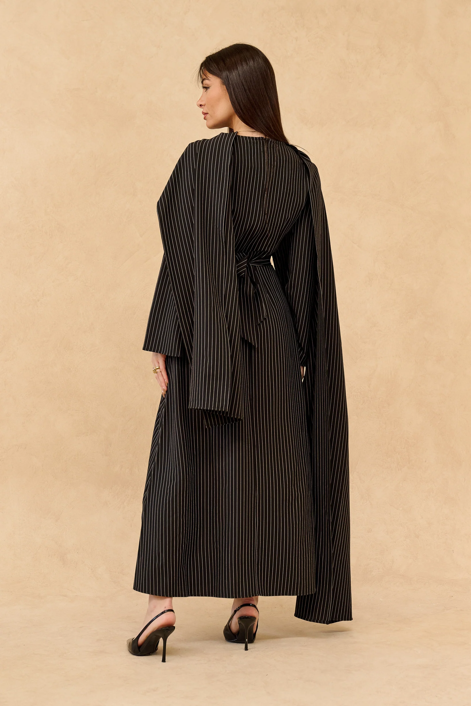 Elementary Stripe Abaya Set - Image 12