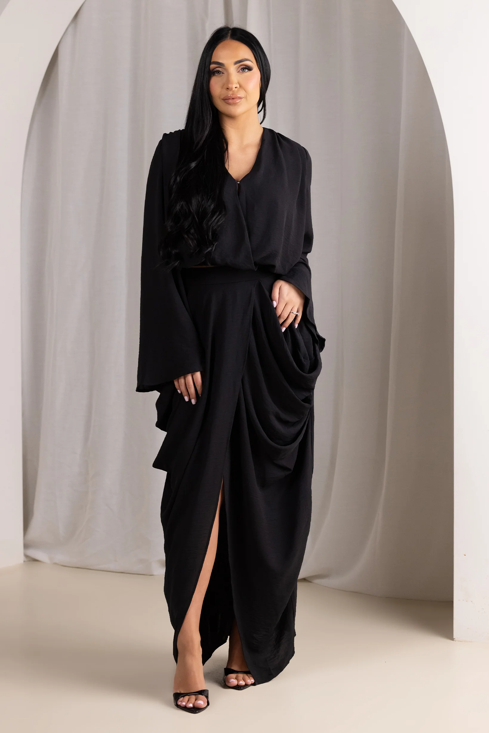 Eminent Drape Crossover Black Bundle