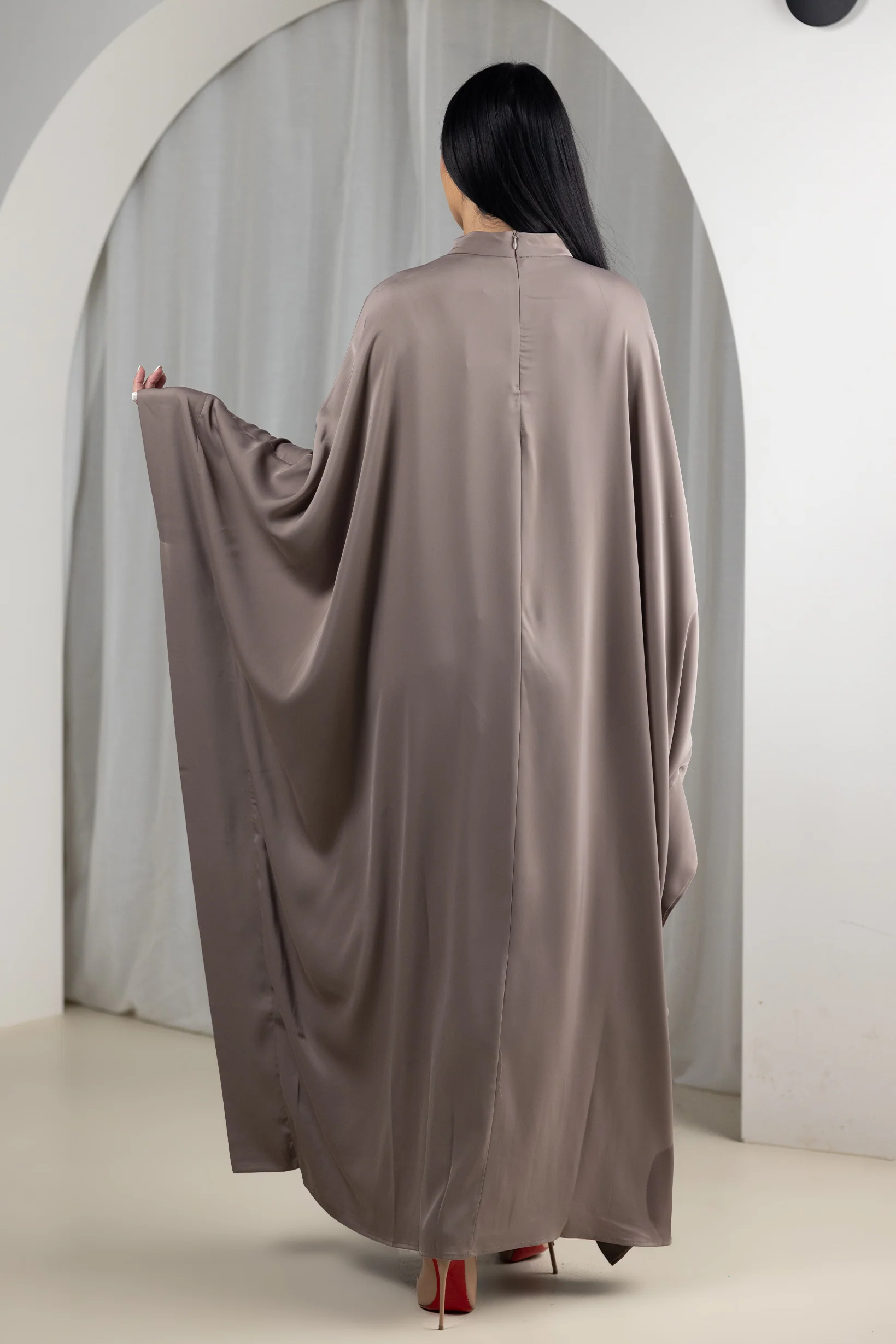 Eminent Satin Tie Back Kaftan - Image 18