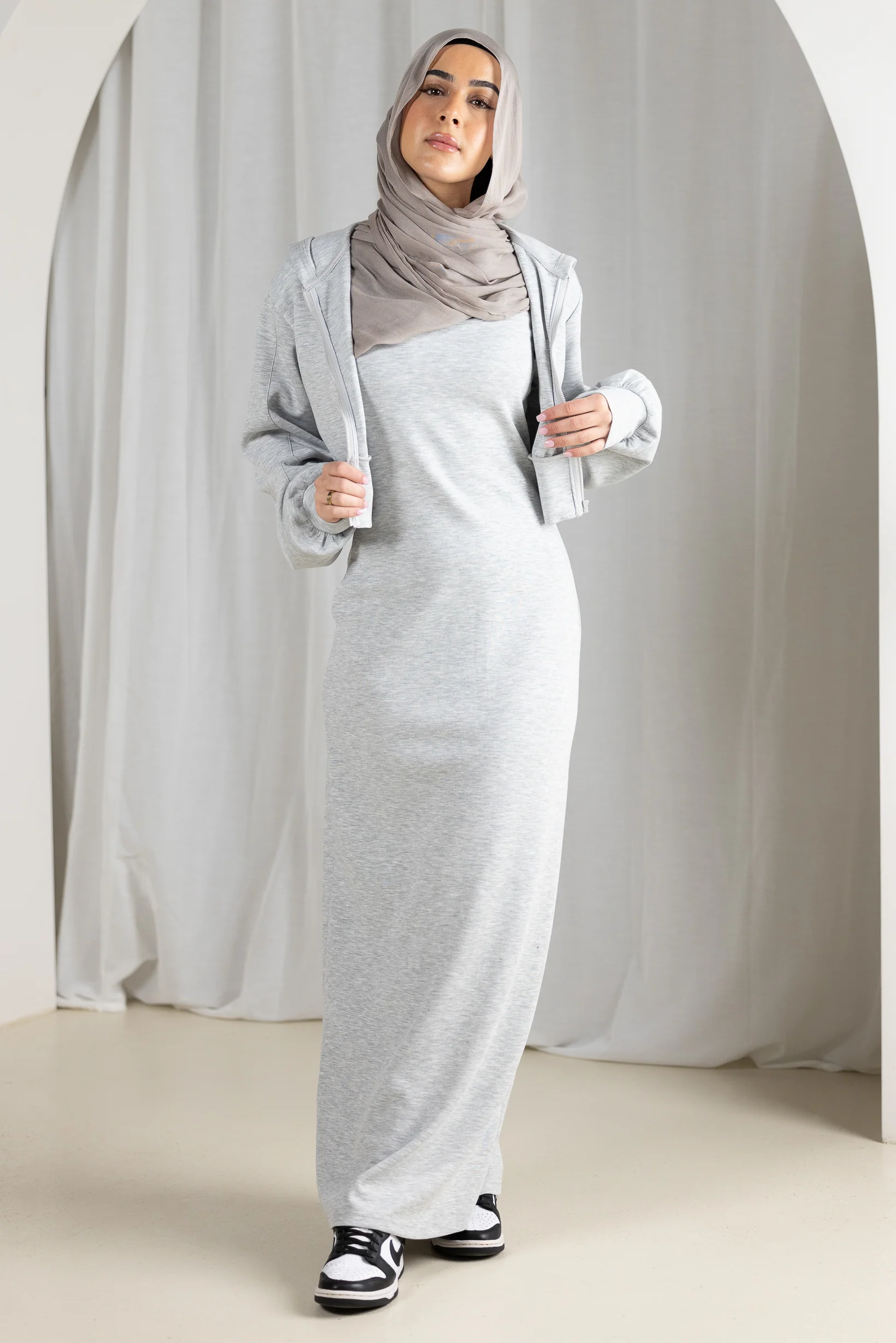 Eminent Strap Body Dress - Image 2