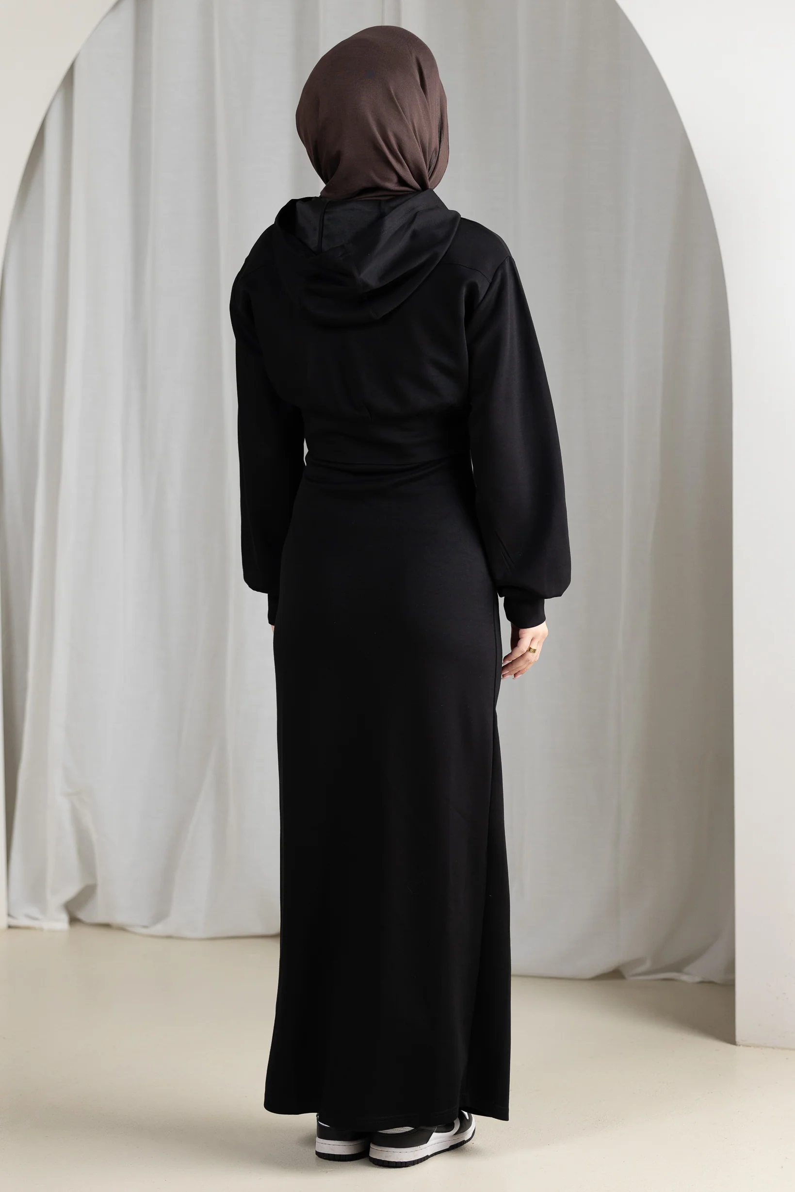 Eminent Strap Body Dress - Image 8