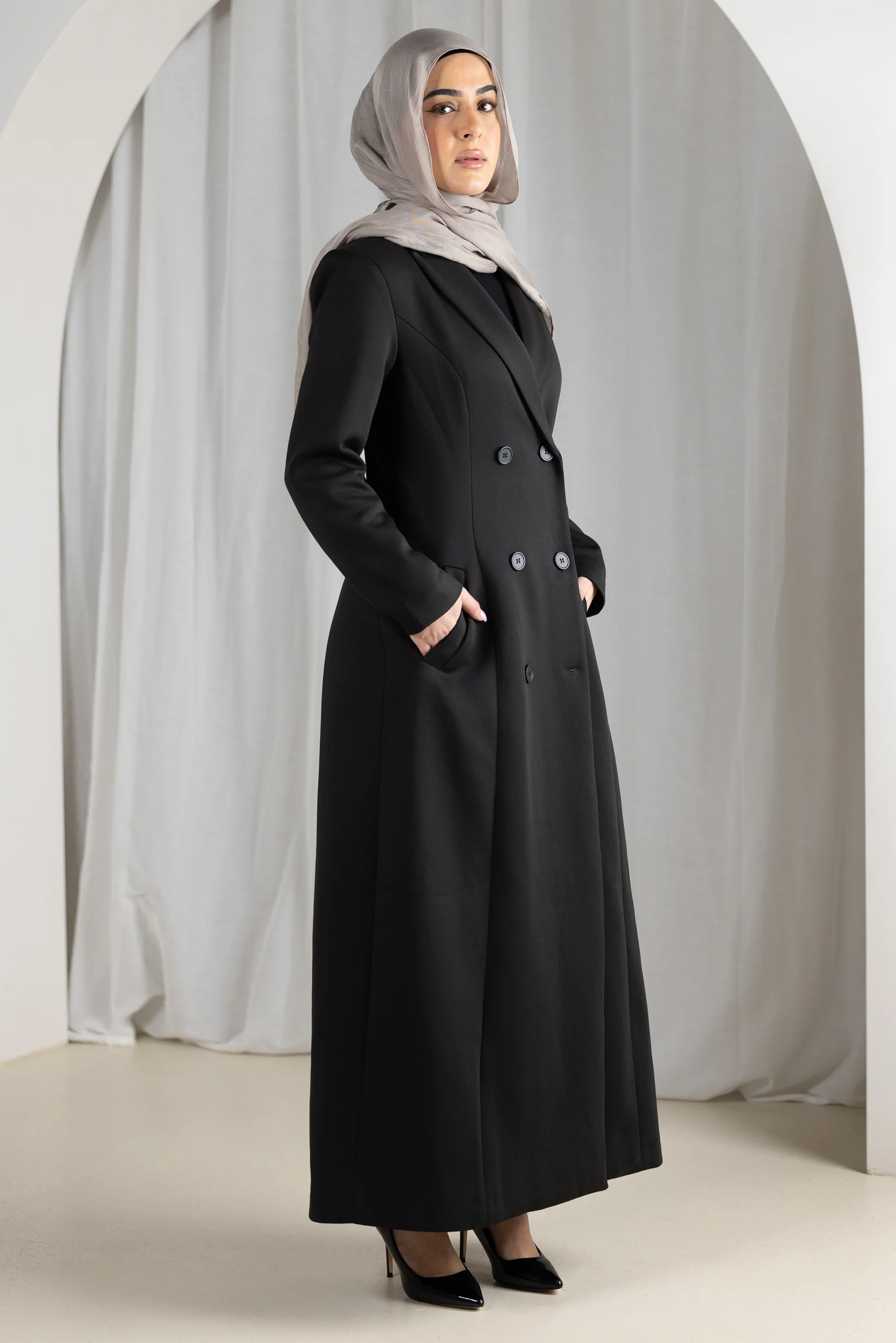 Eminent Zoya Trench - Image 8