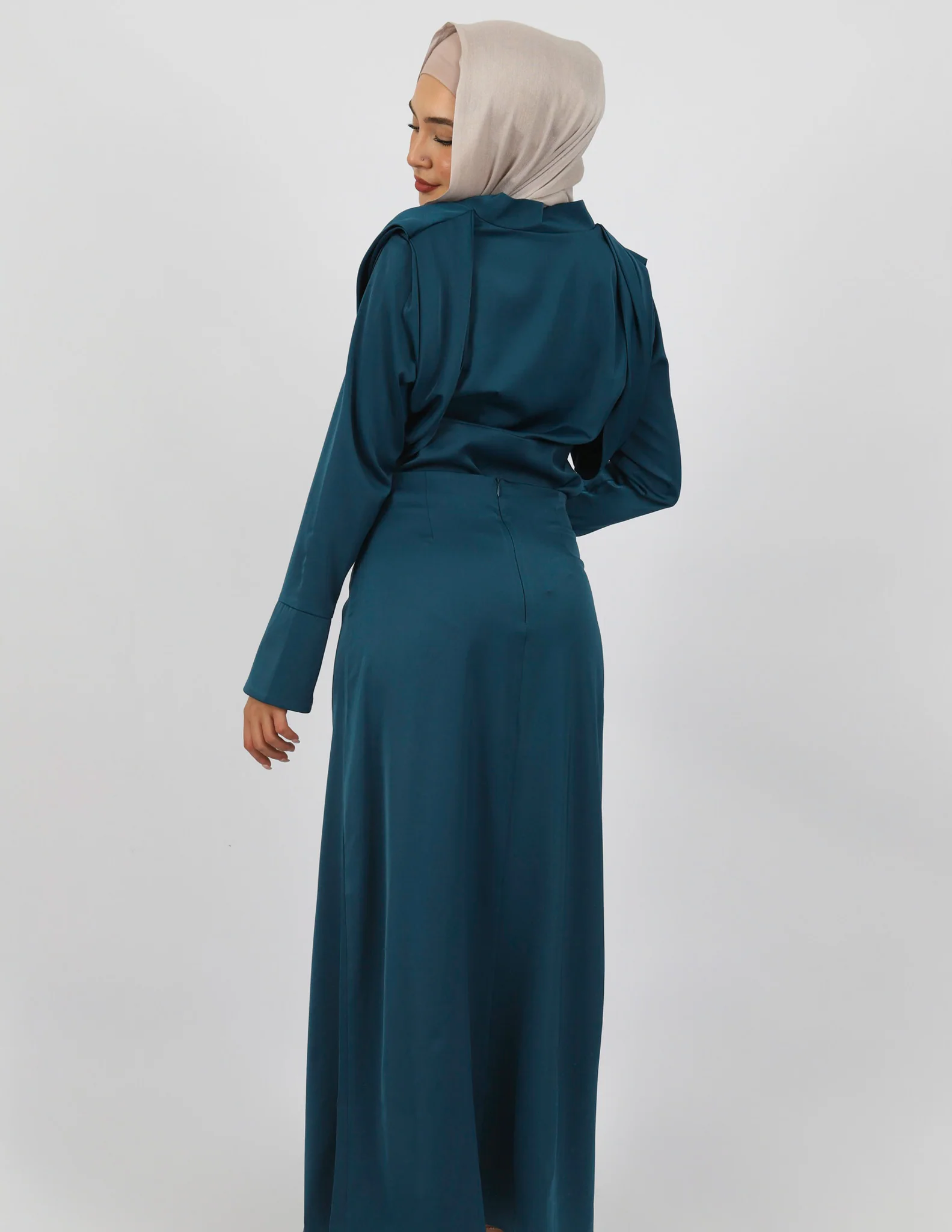 Escape Satin Detailed Blouse - Image 9