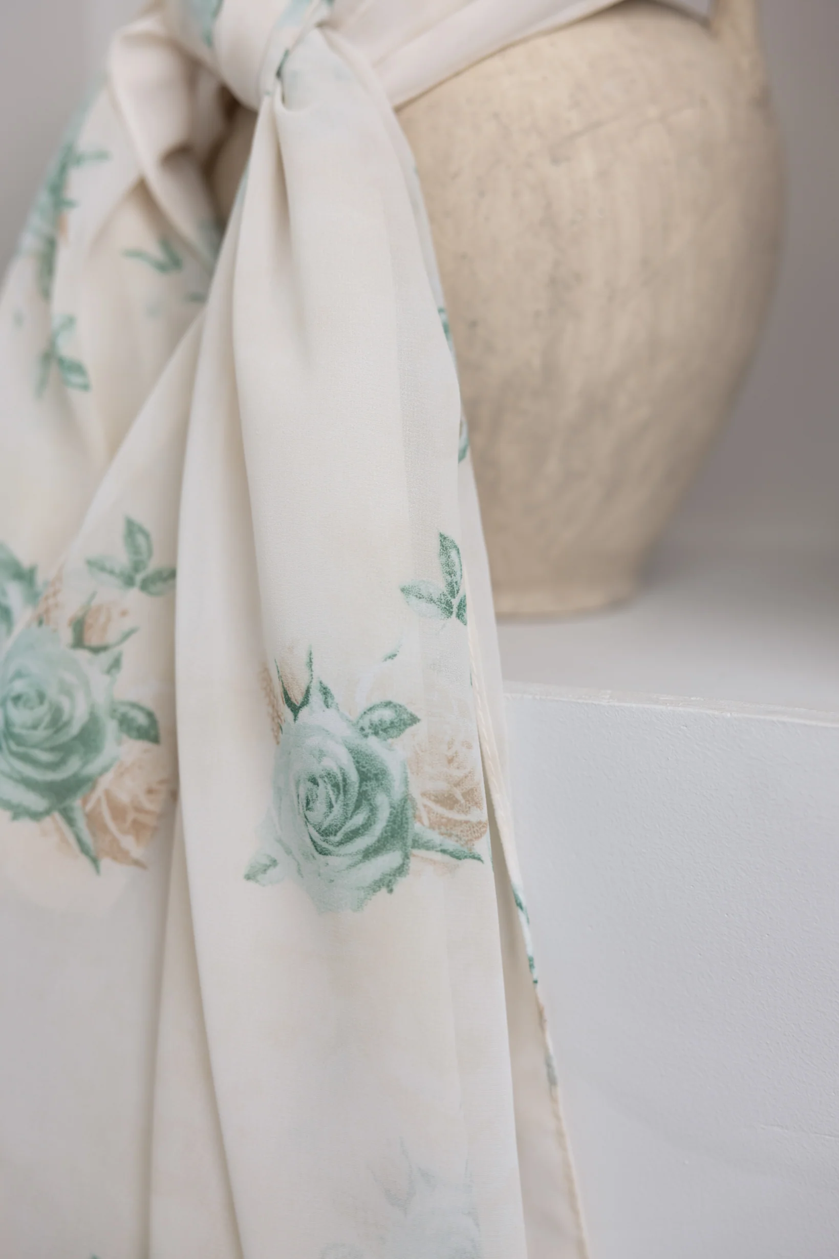Fressia Printed Shawl - Image 7