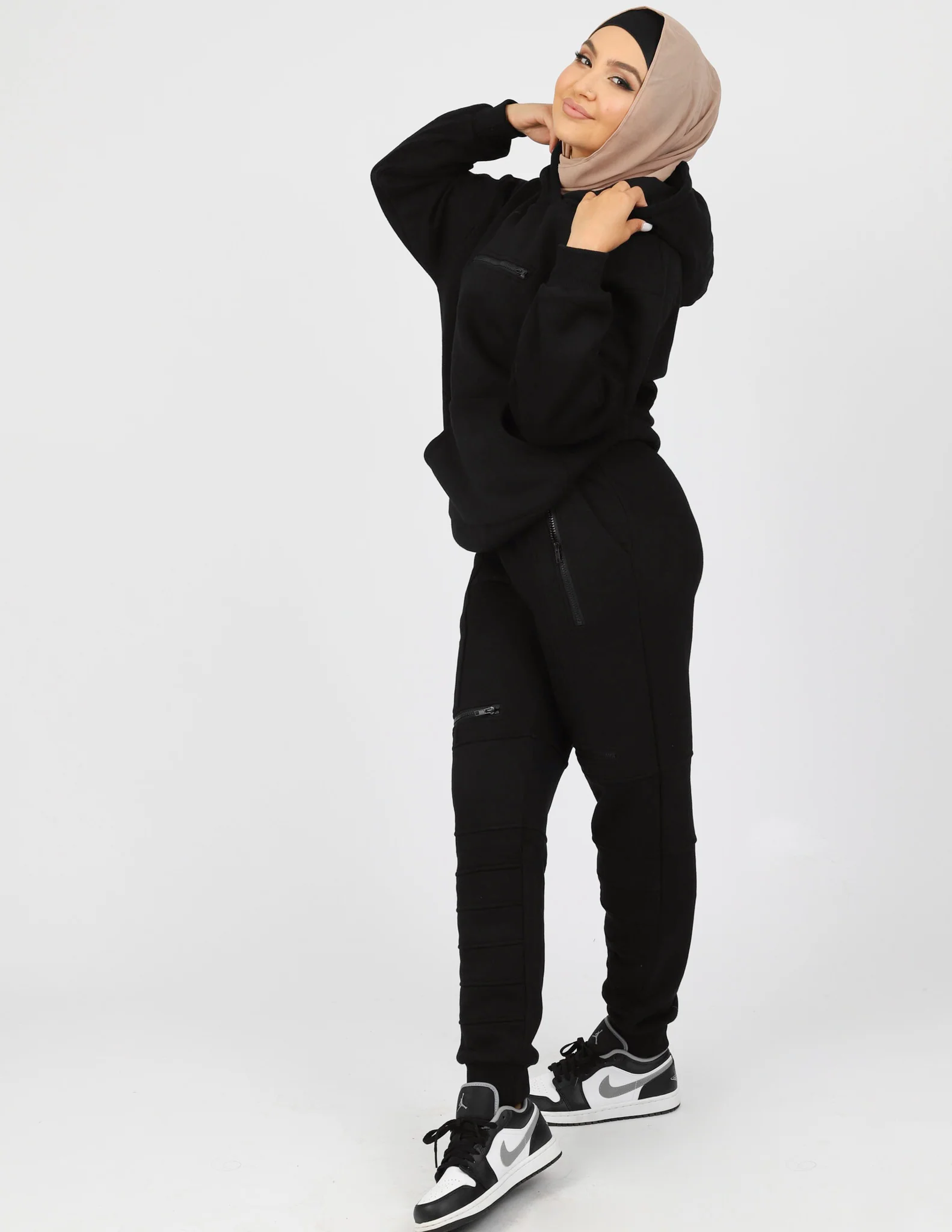 Urban Zip Detail Hoody - Image 8