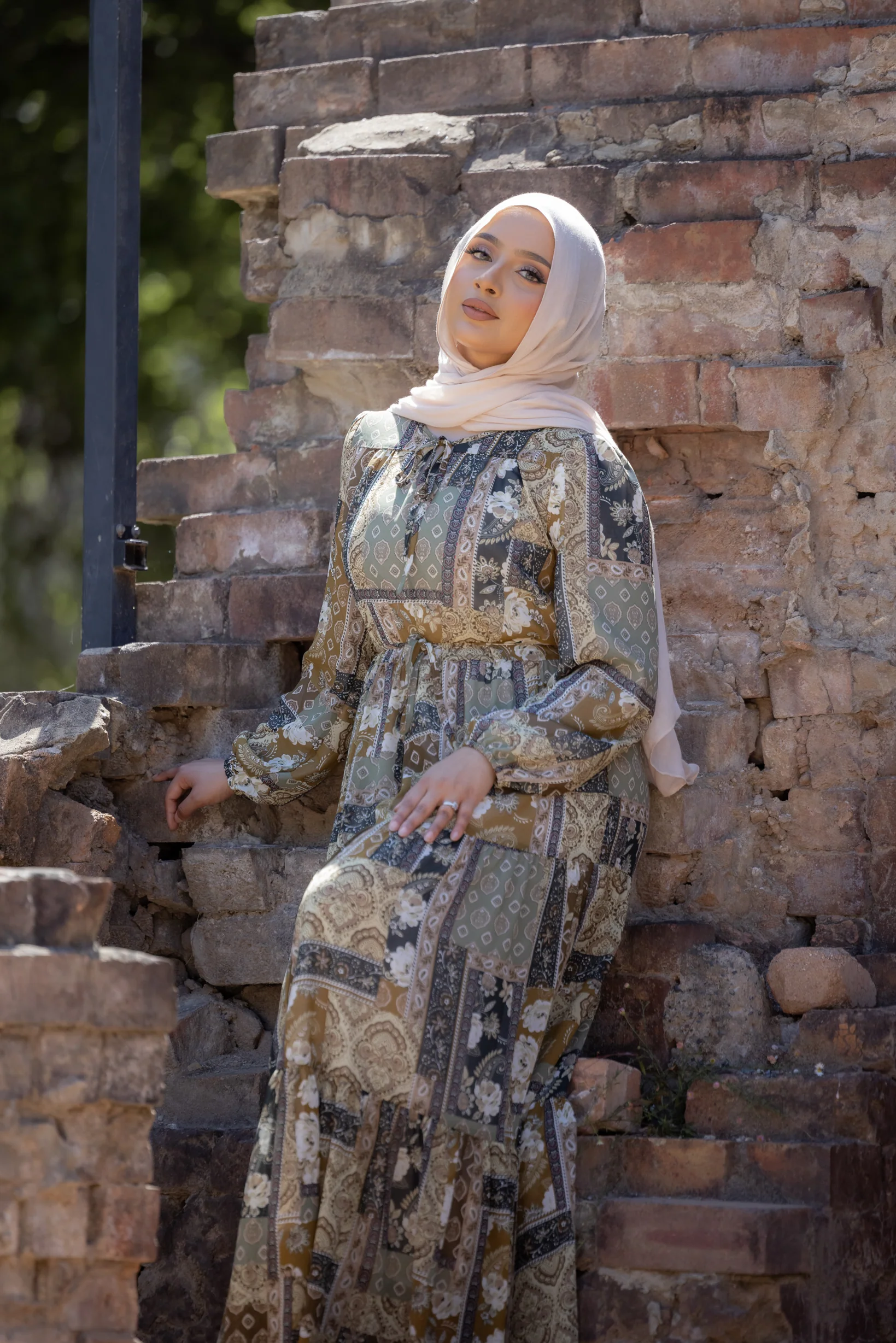 Grettal Print Dress - Image 2