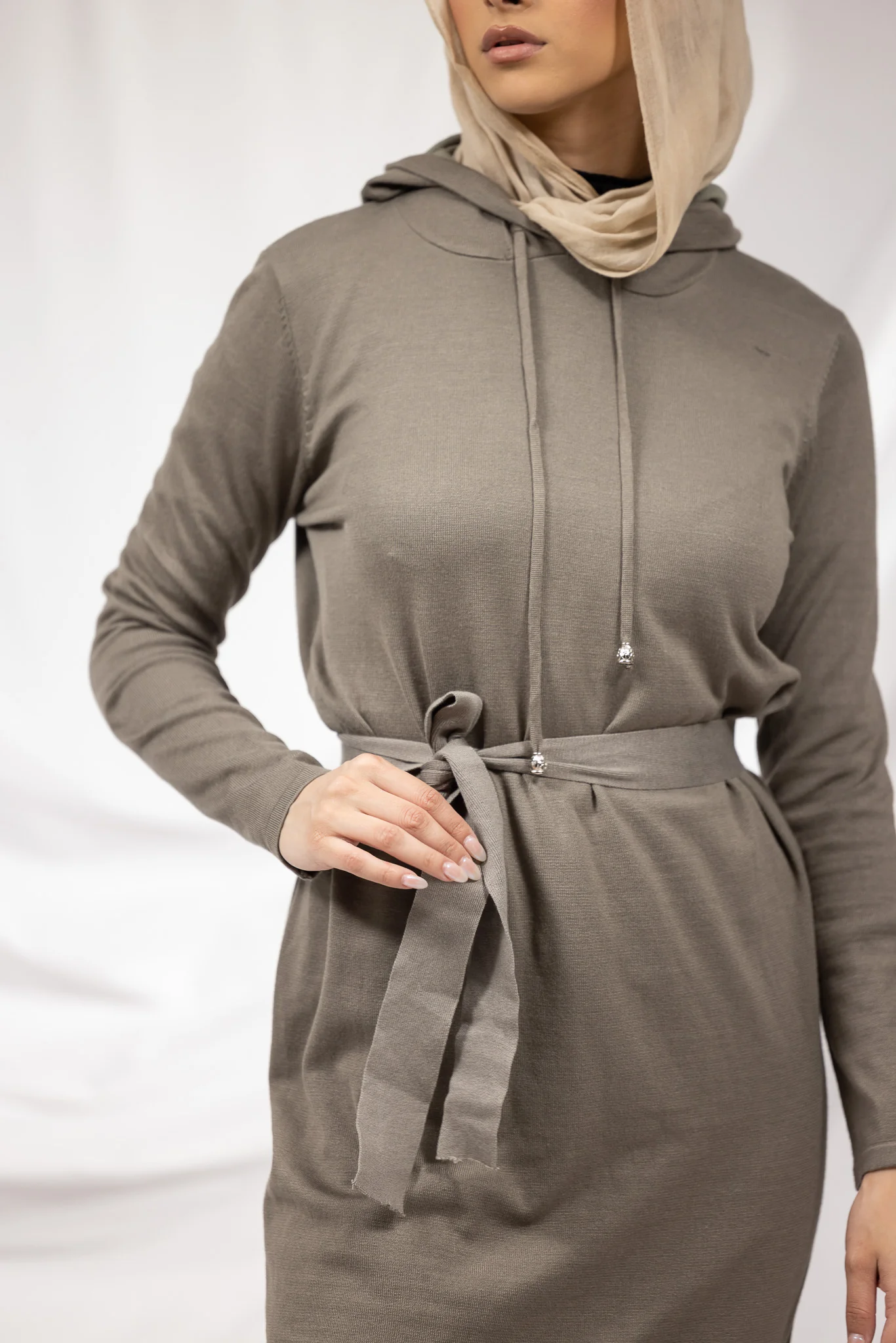 Hooded Knit Maxi Dress - Image 7