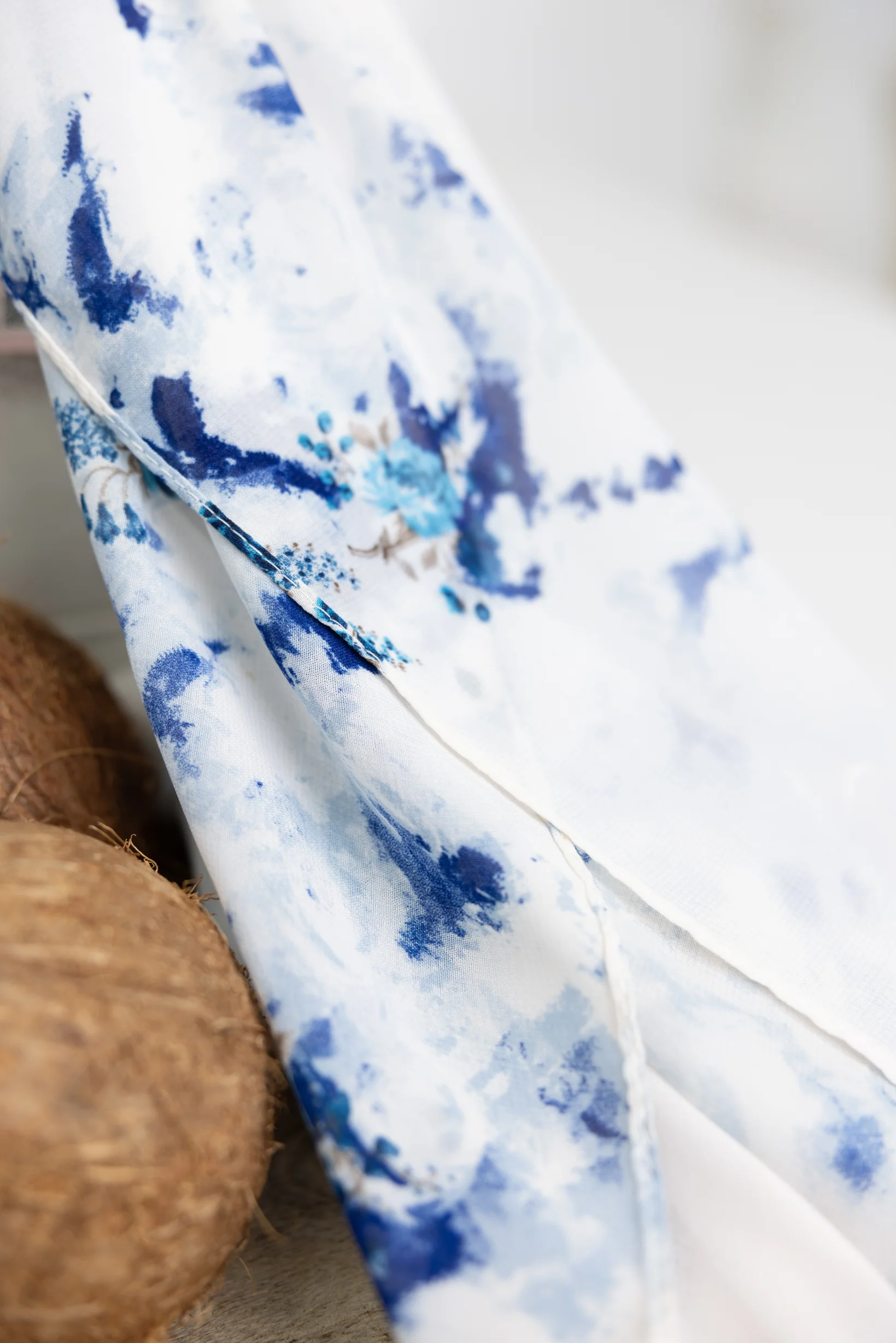 Ivy Square Print Shawl - Image 3