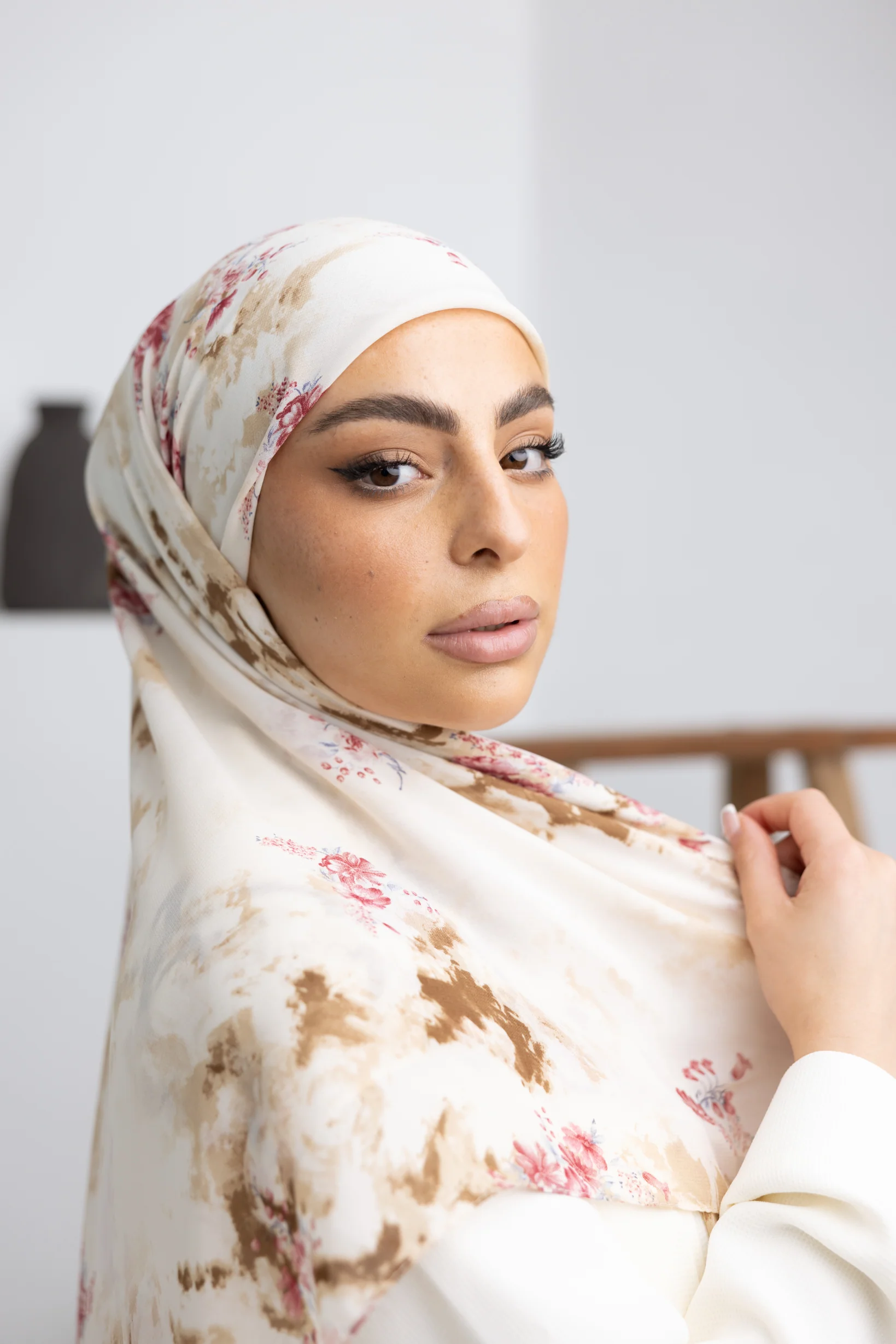 Ivy Square Print Shawl - Image 6