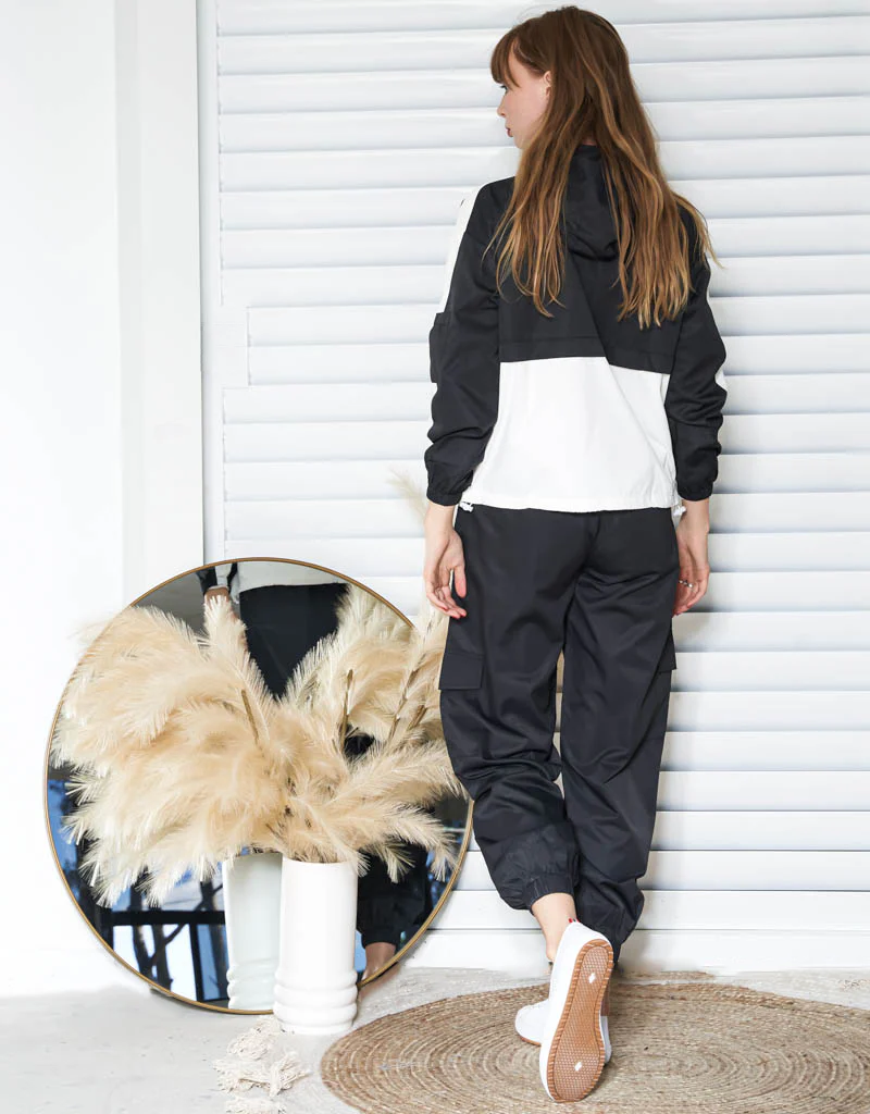 Jovial Chino - Image 4