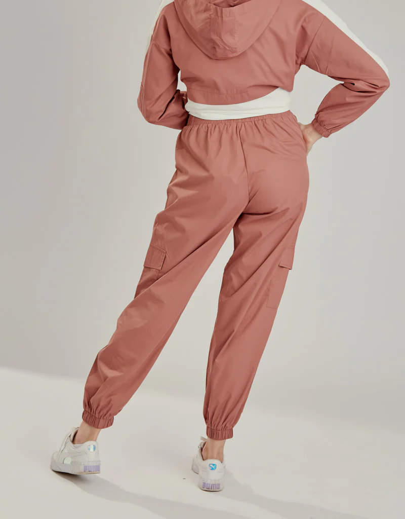 Jovial Chino - Image 7