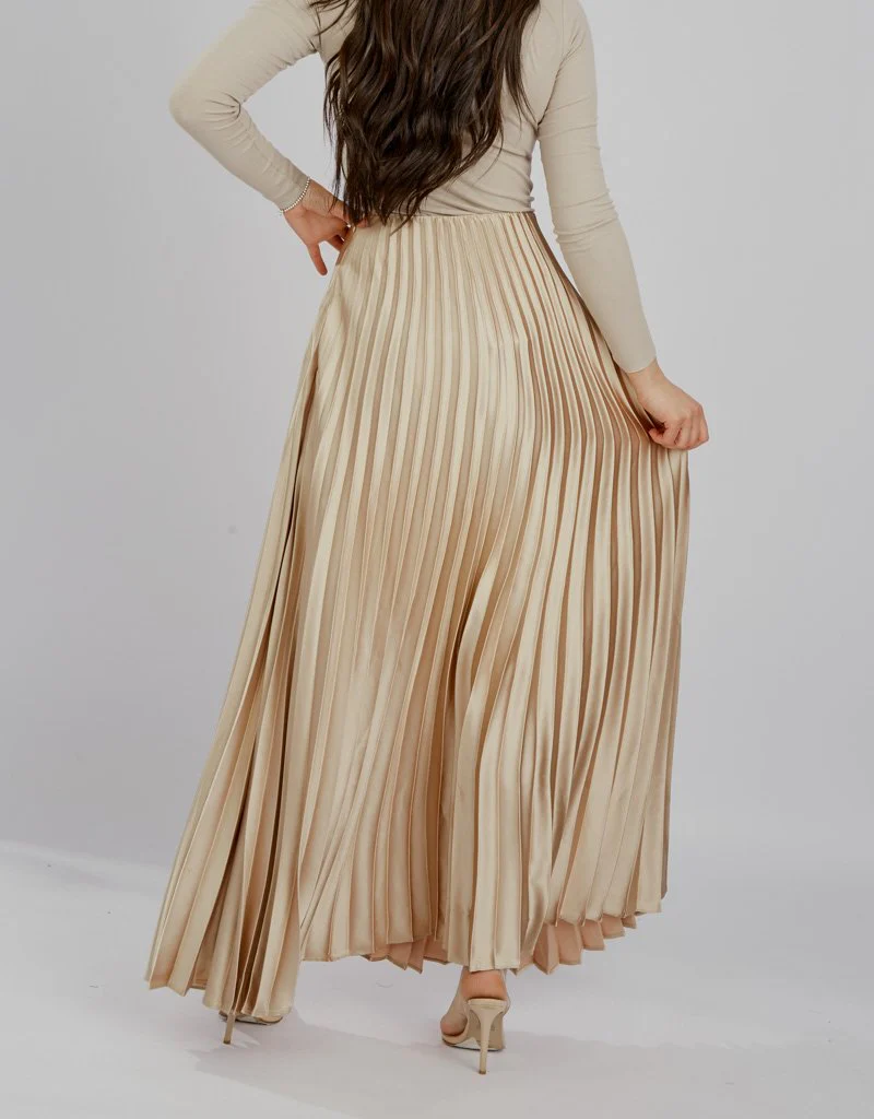 Jovial Pleat Skirt - Image 9