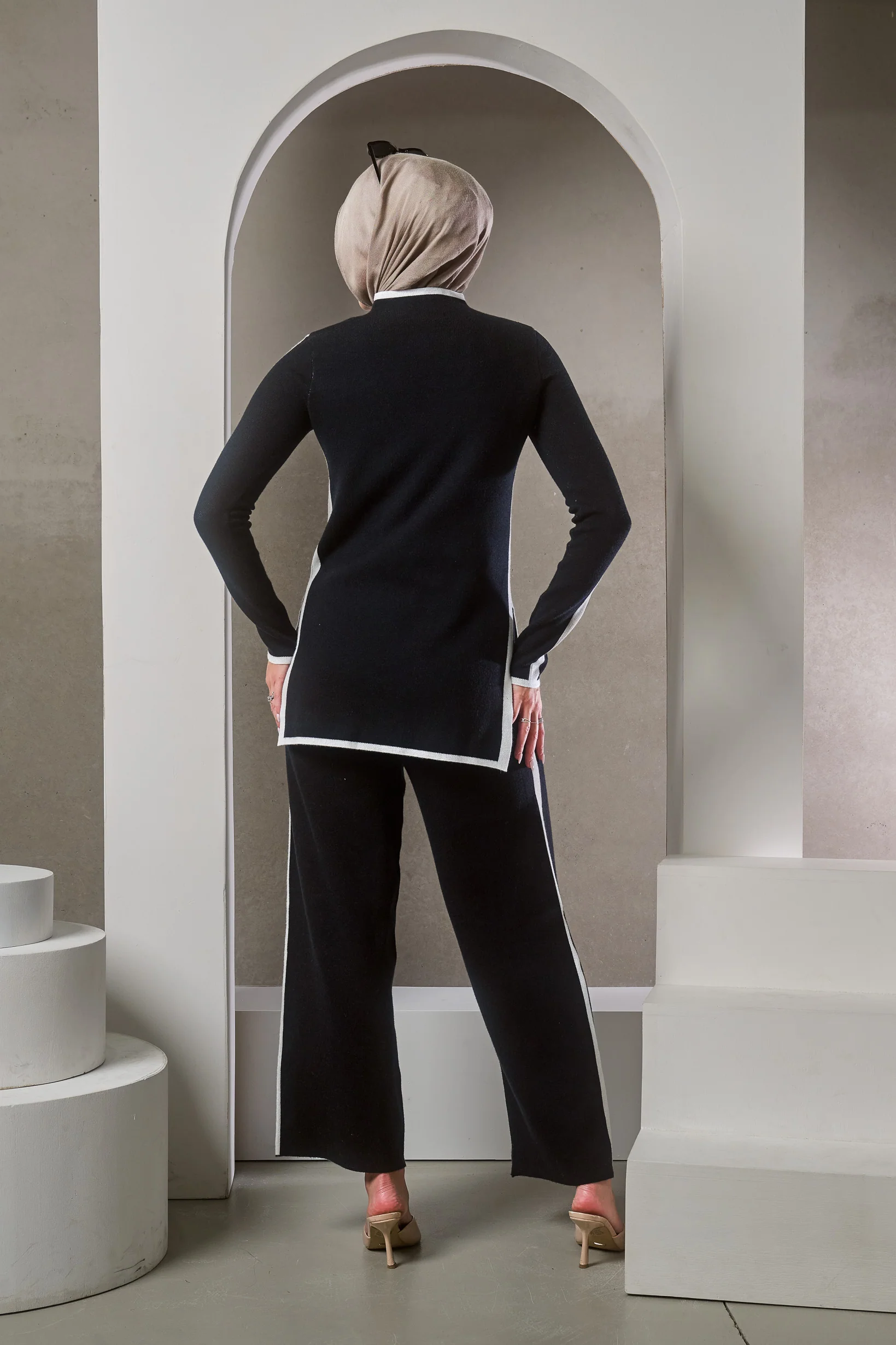 Lilla Knit Set - Image 6
