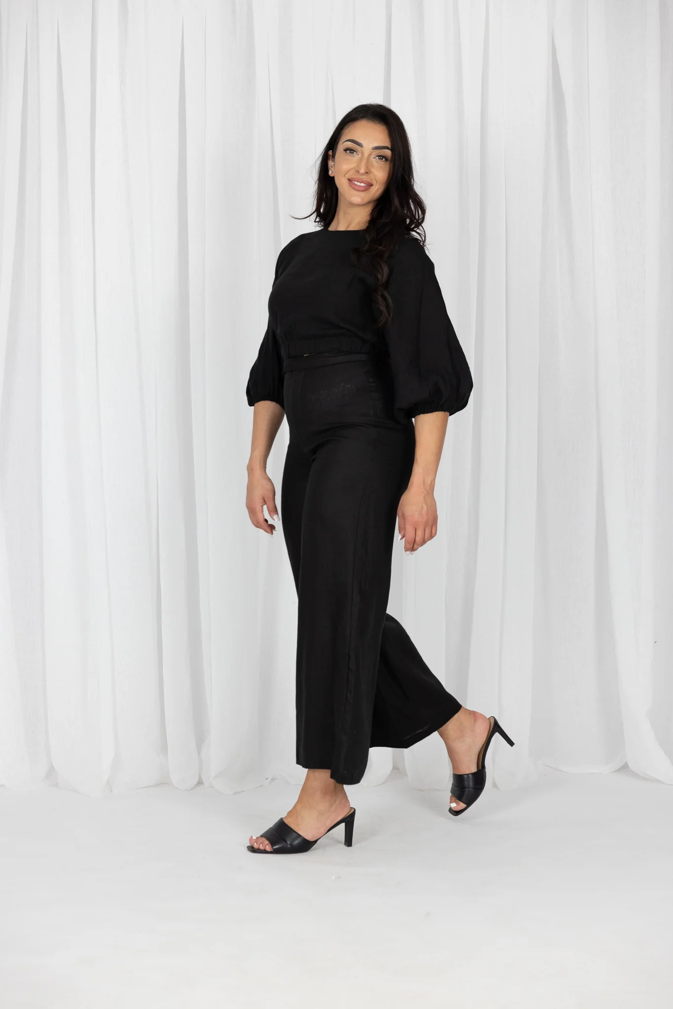 Linen Crop Blouse - Image 11