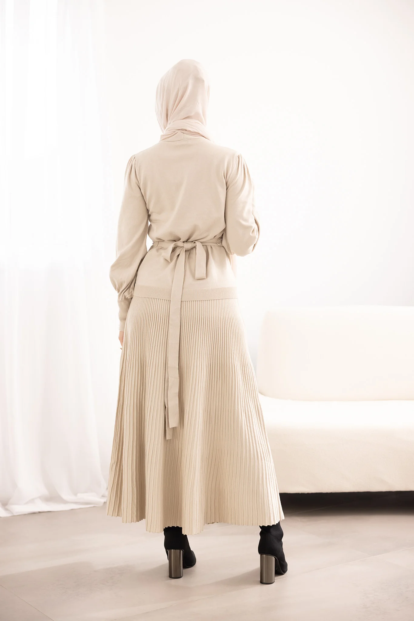 Lora Knit Skirt - Image 11
