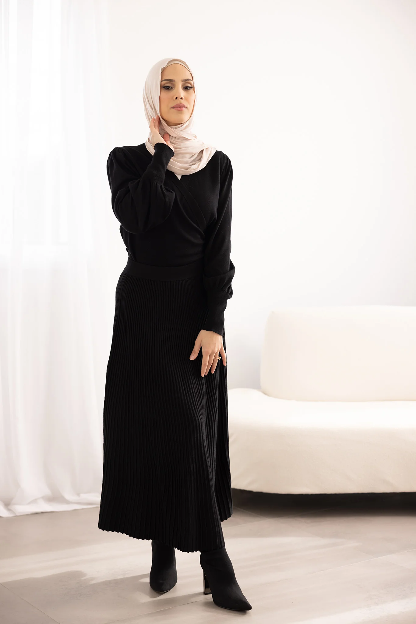 Lora Knit Skirt - Image 12