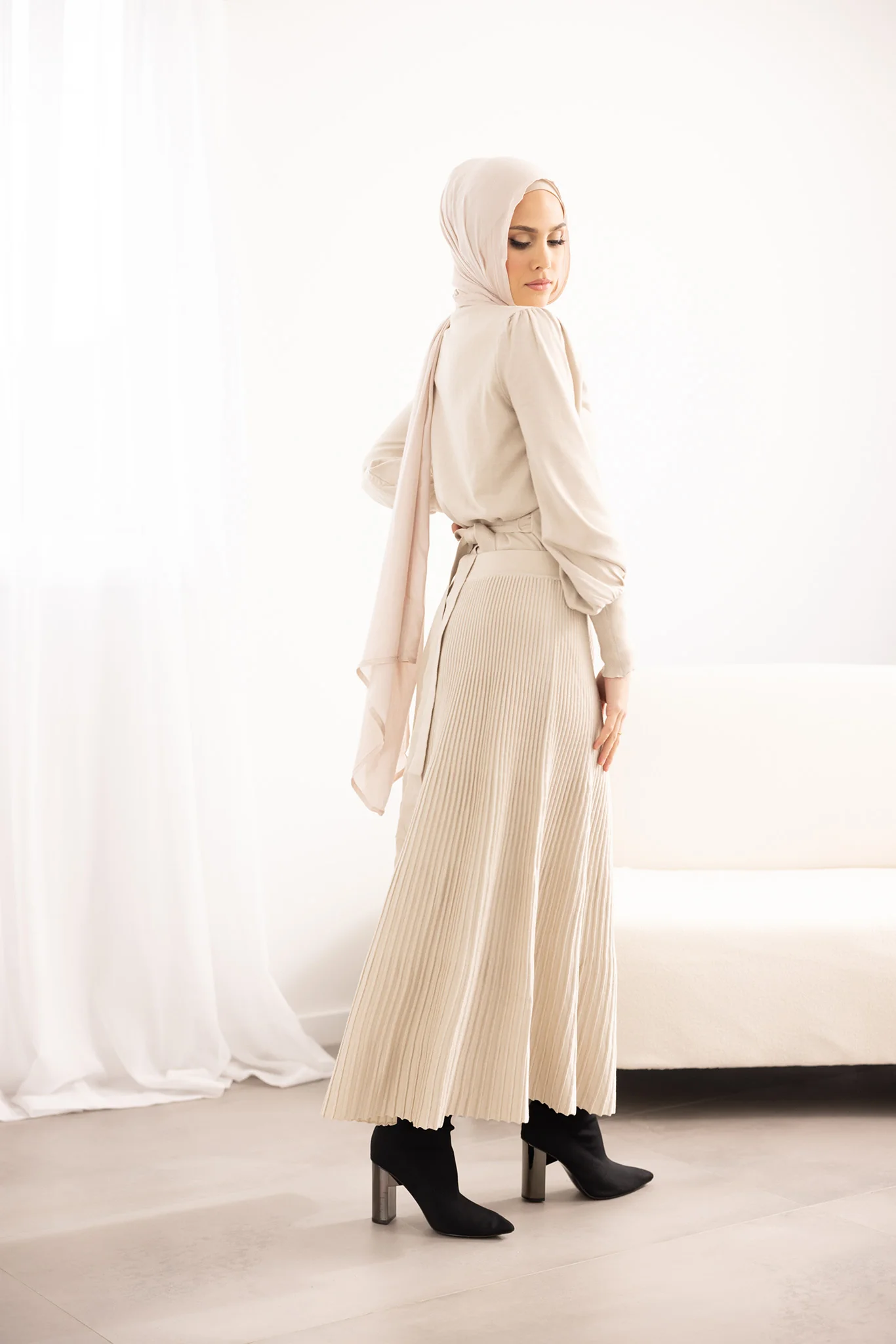 Lora Wrap Knit Top - Image 16