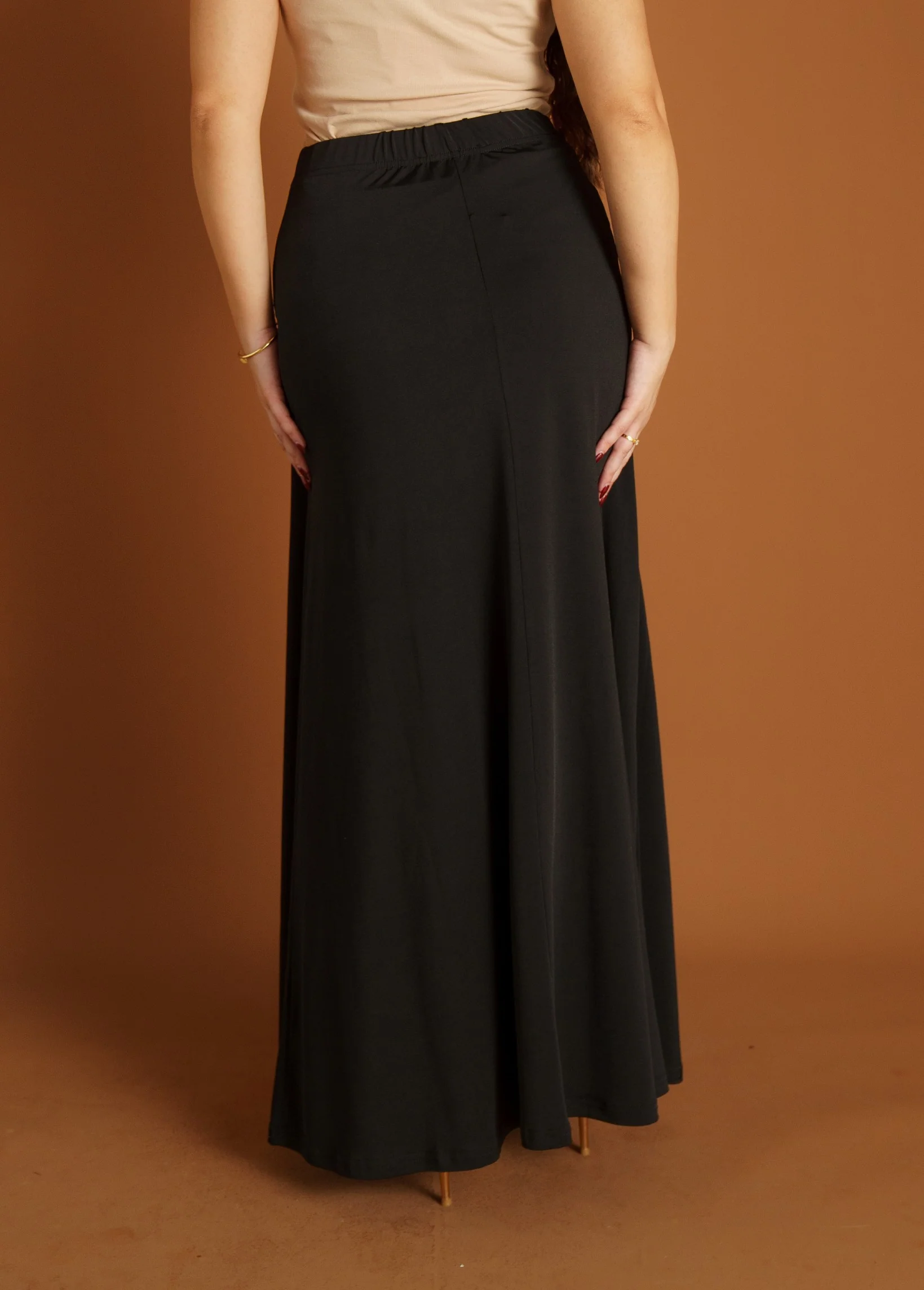 Luxe Inner Skirt - Image 2