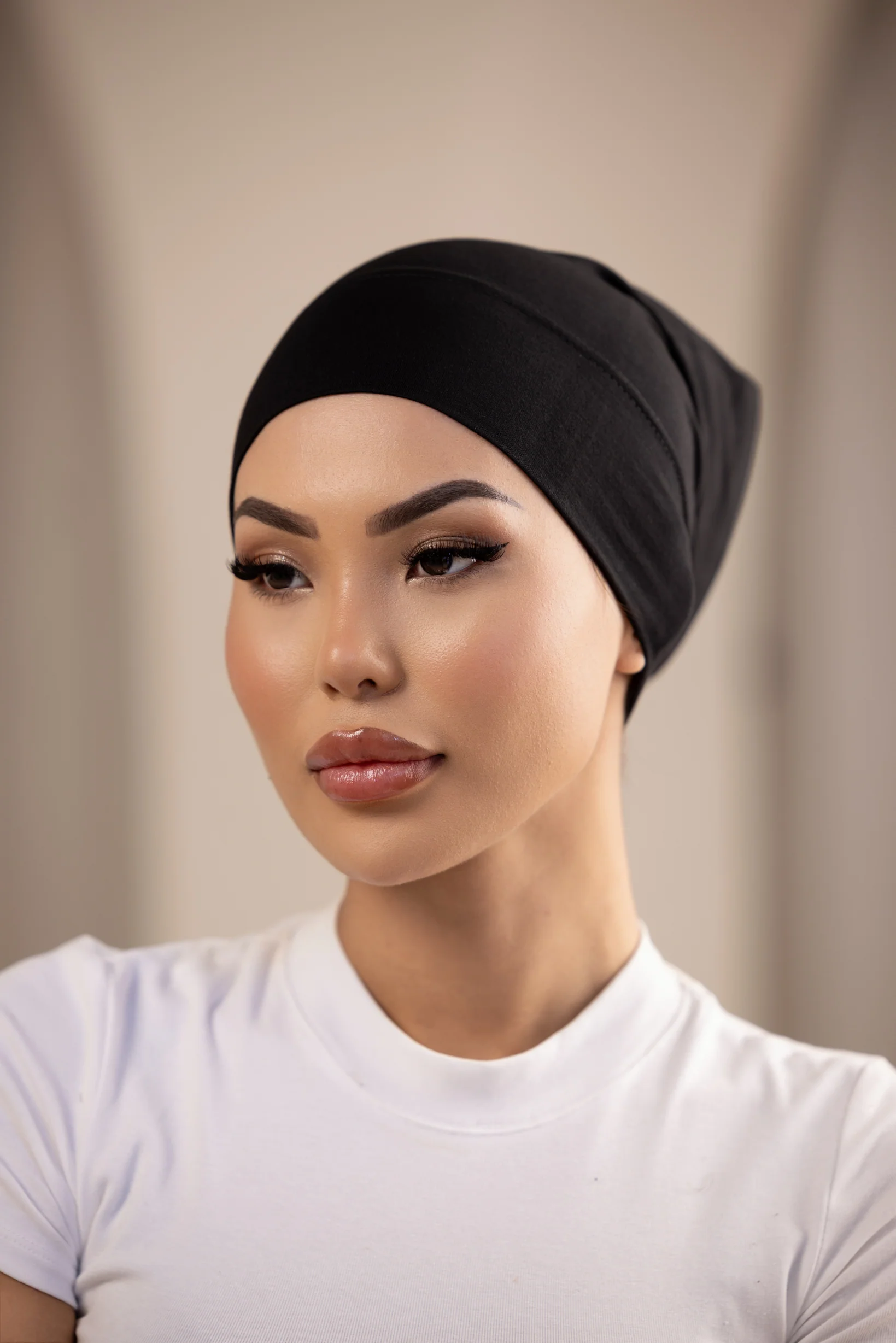 Luxury Jersey Open Cap - Shades of Black