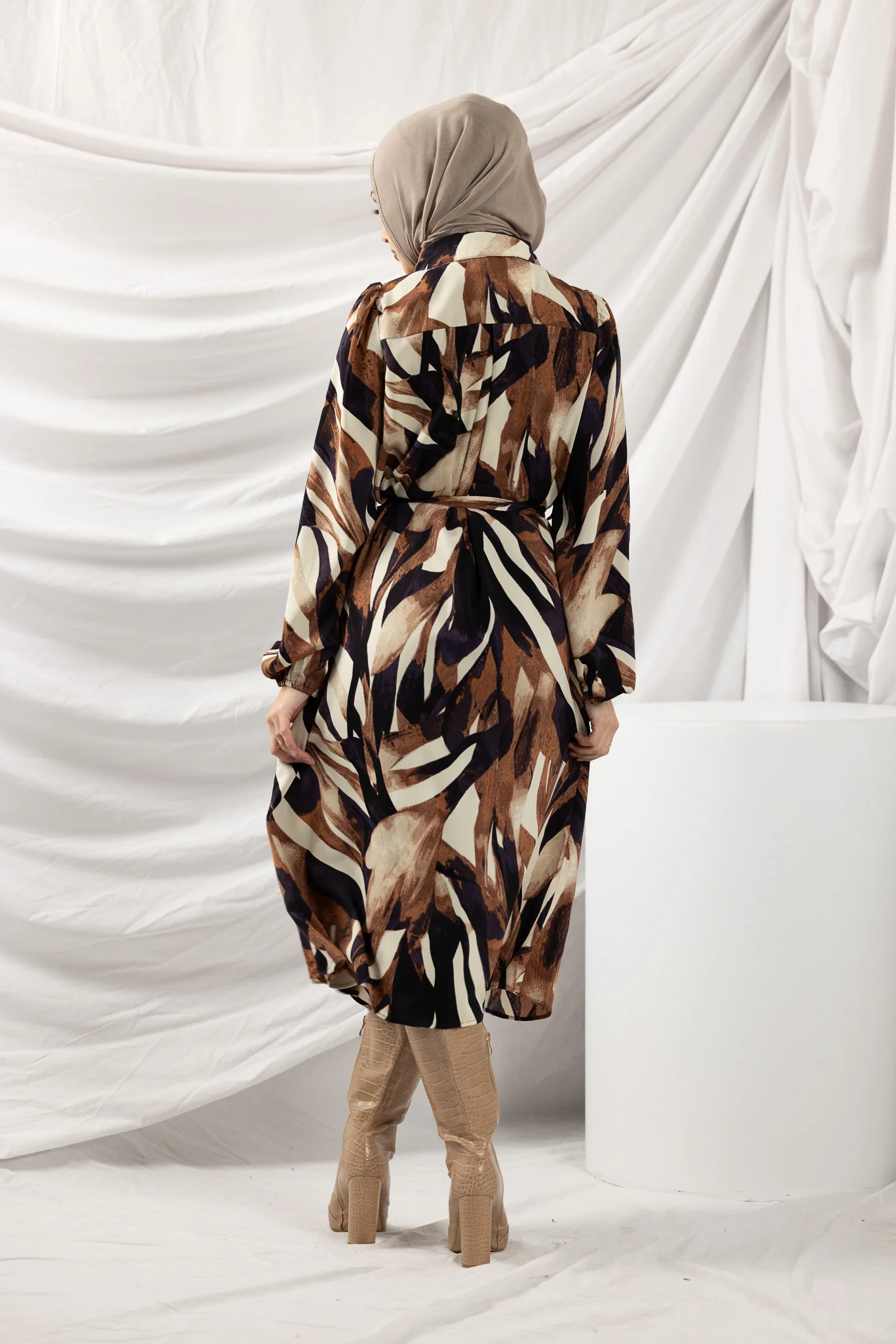Maria Shirt Dress - Image 5