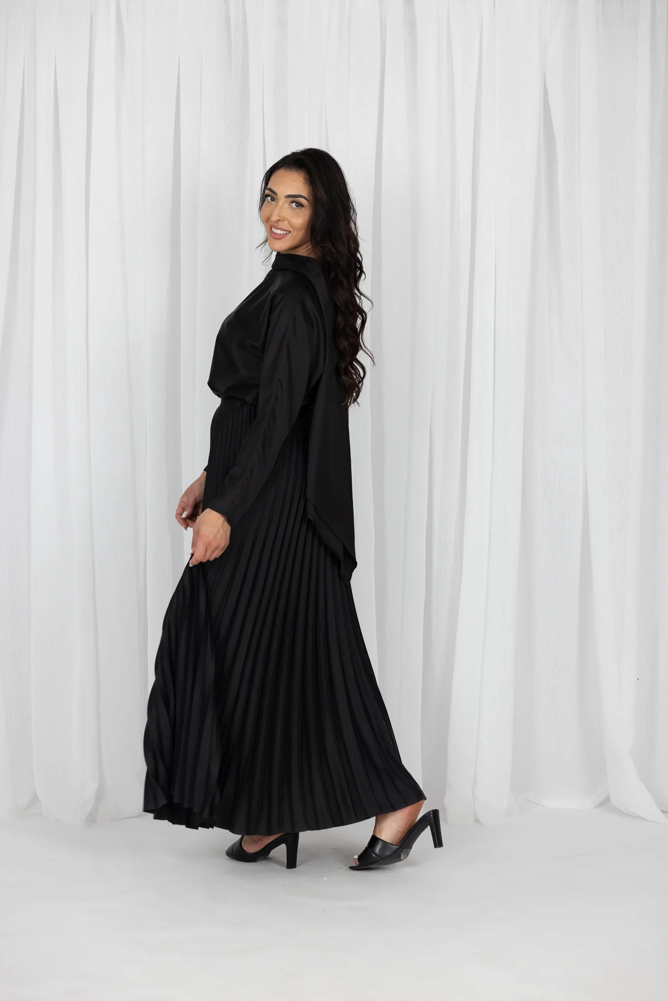 Marigold Pleat Skirt - Image 17