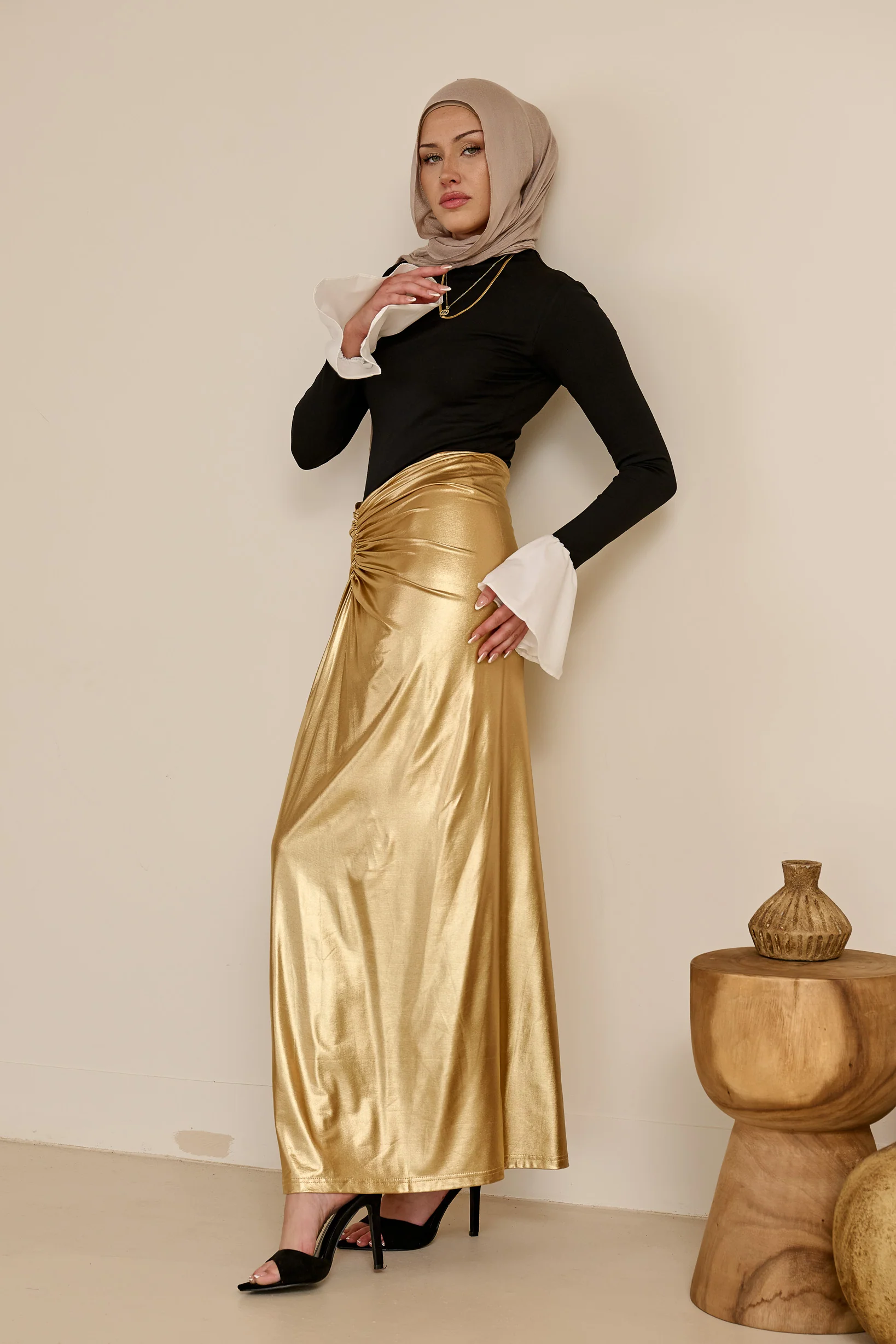 Miraj Metallic Rooj Skirt - Image 3