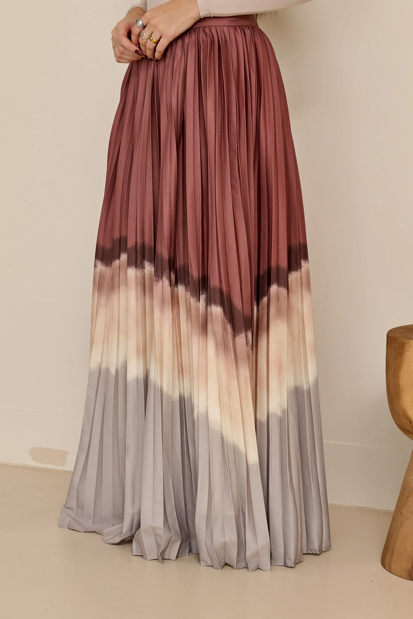 Miraj Tie Dye Pleat Skirt - Image 7