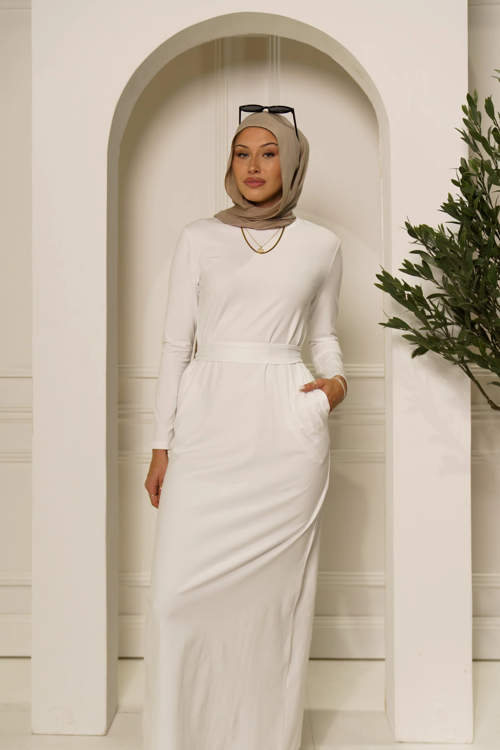 Modelle/Move Dana Tie Dress