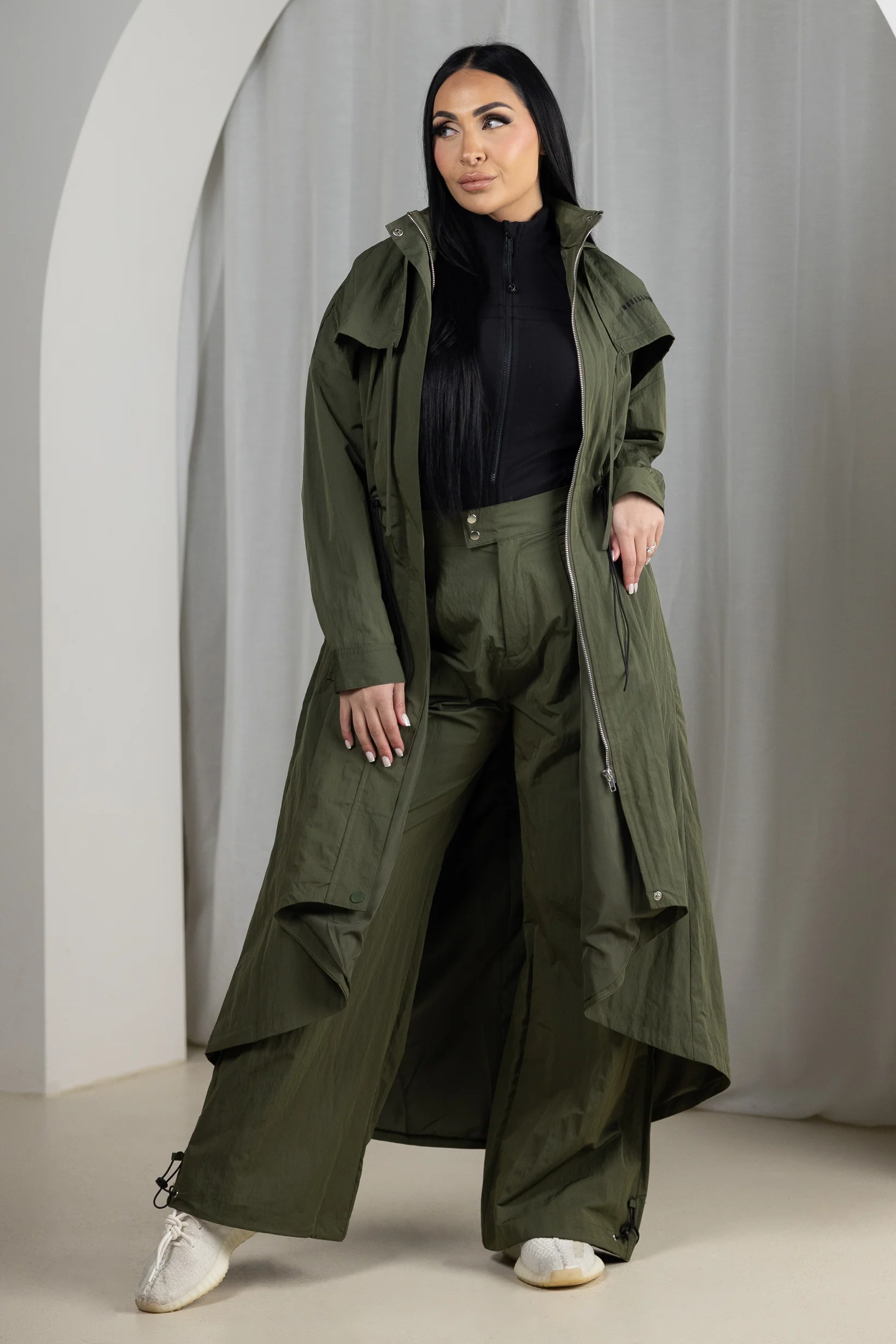 Modelle/Move Archi Parachute Pants - Image 13