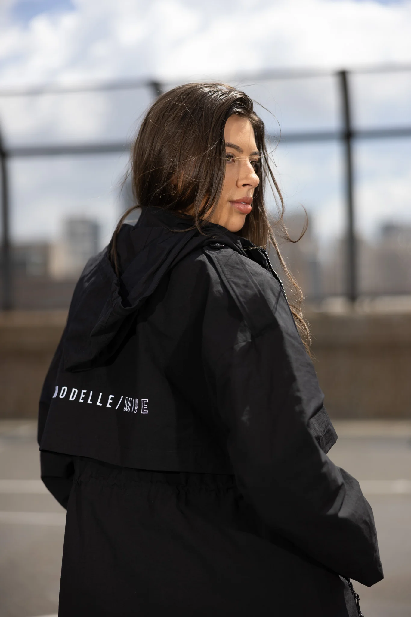 Modelle/Move Drawstring Jacket - Image 13
