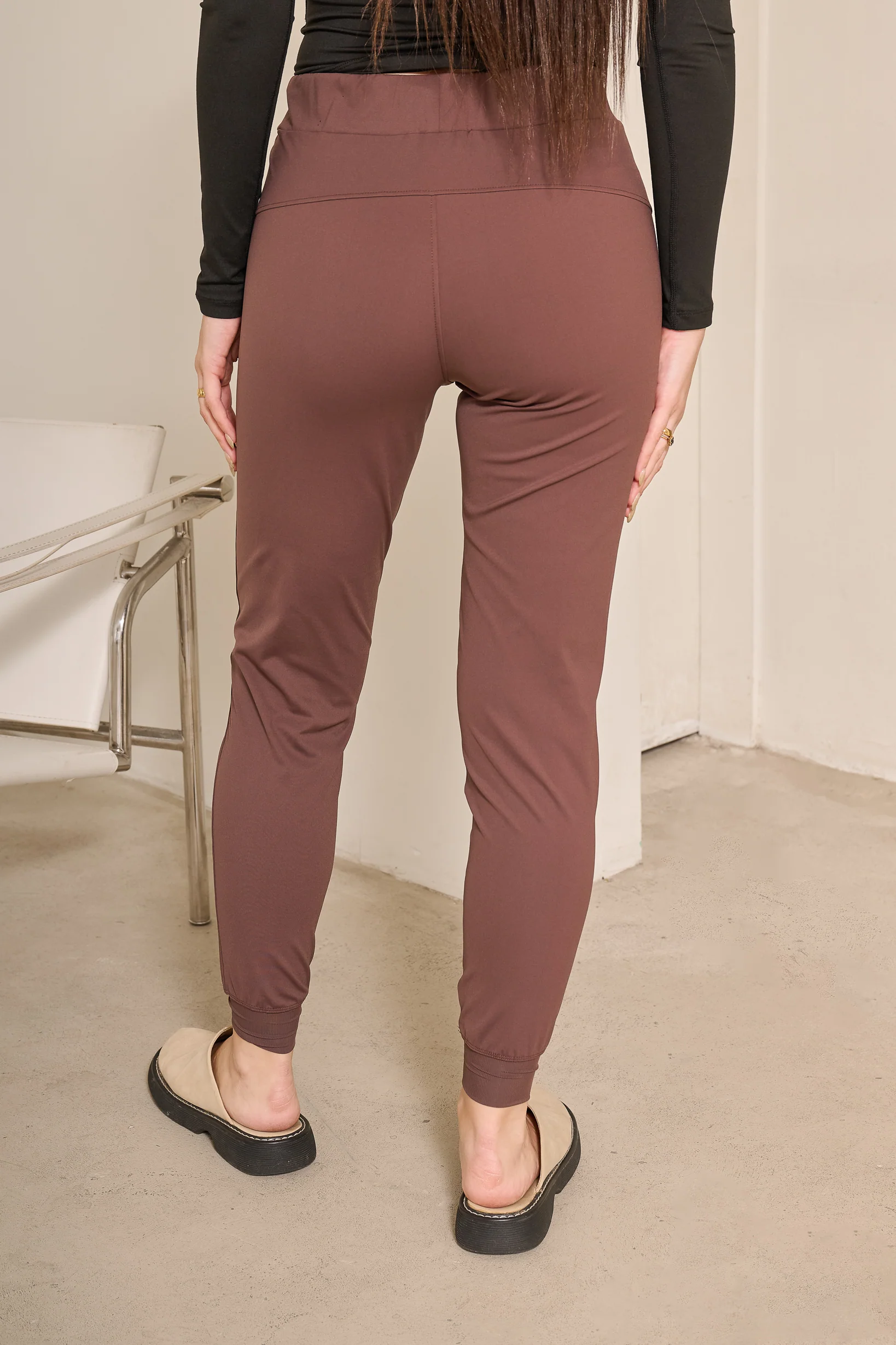Modelle/Move Elementary Jogga Pants - Image 4