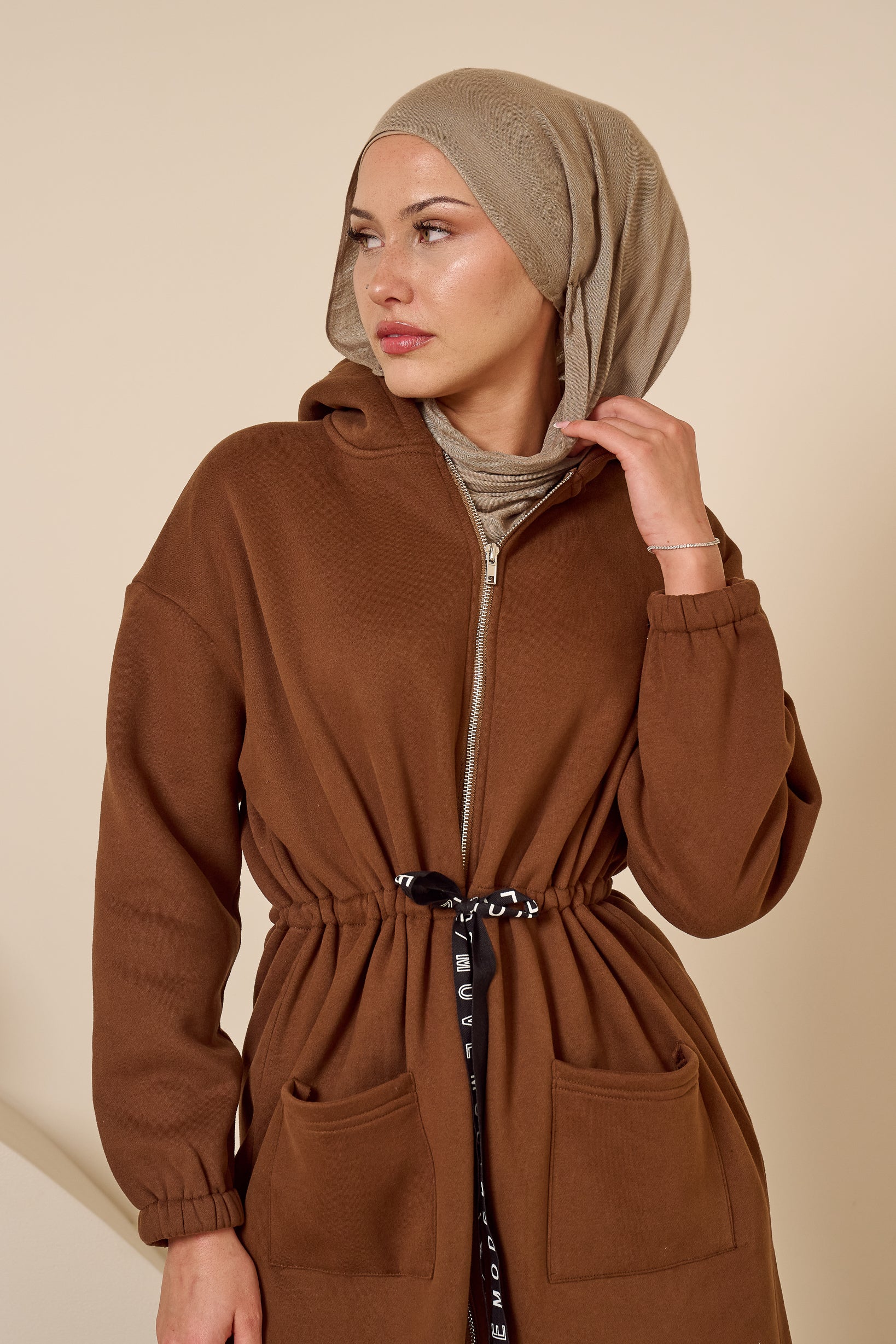 Modelle/Move Elementary Zip Jacket - Image 8