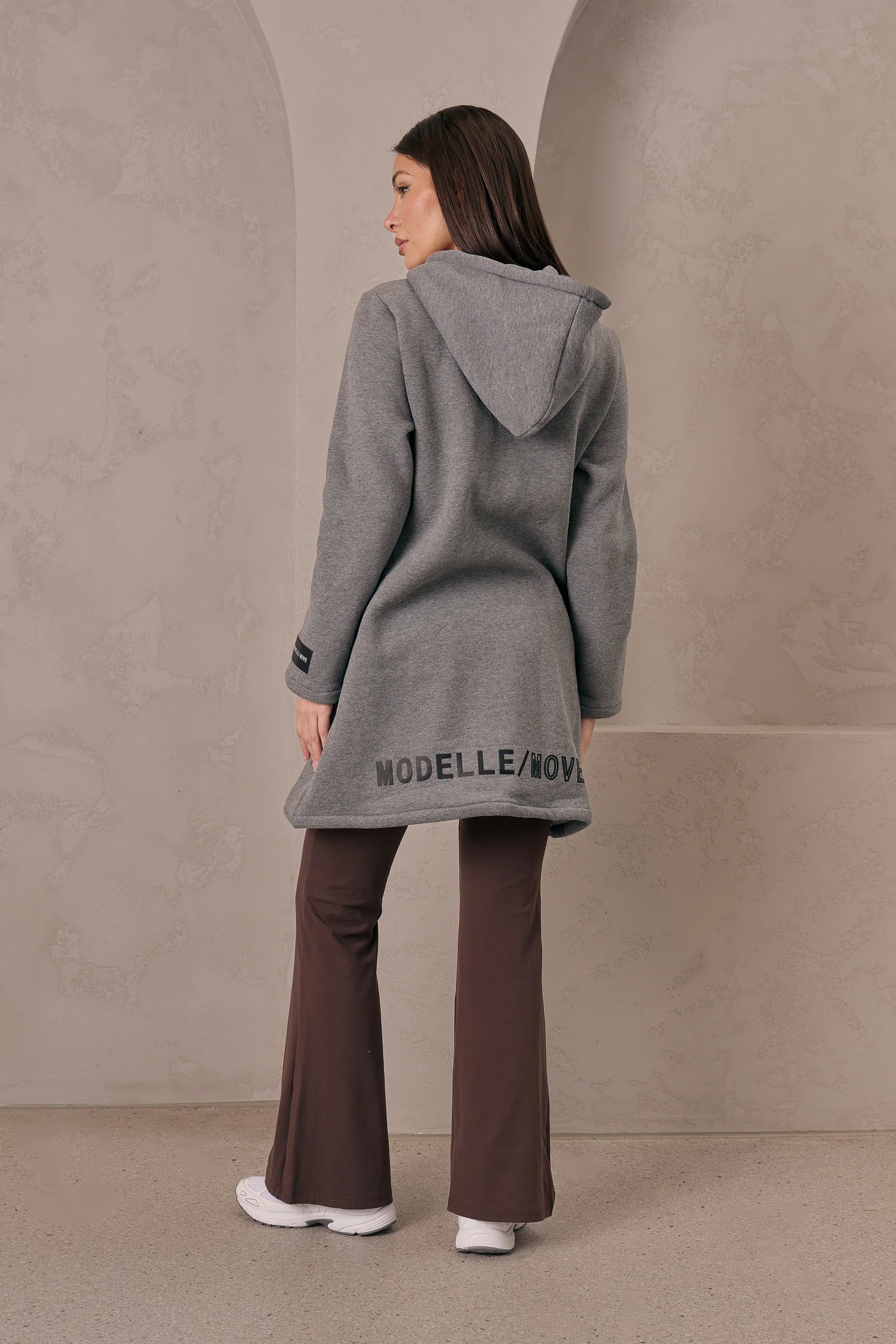 Modelle/Move Foundation Jacket - Image 11