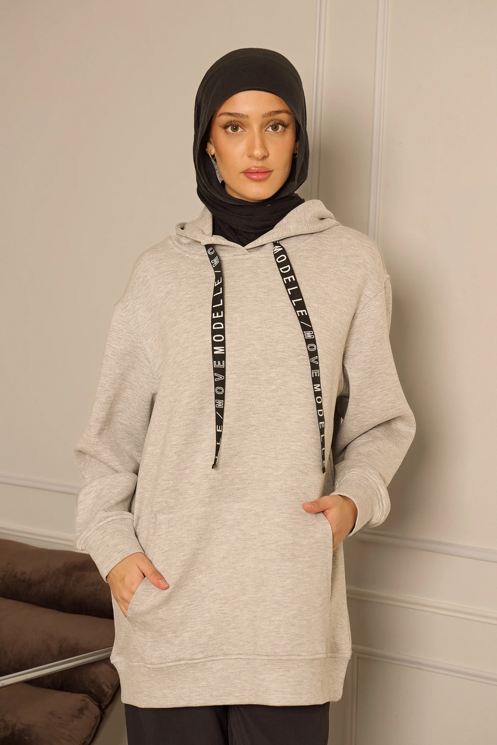 Modelle/Move Logo Drawstring Hoody - Image 16