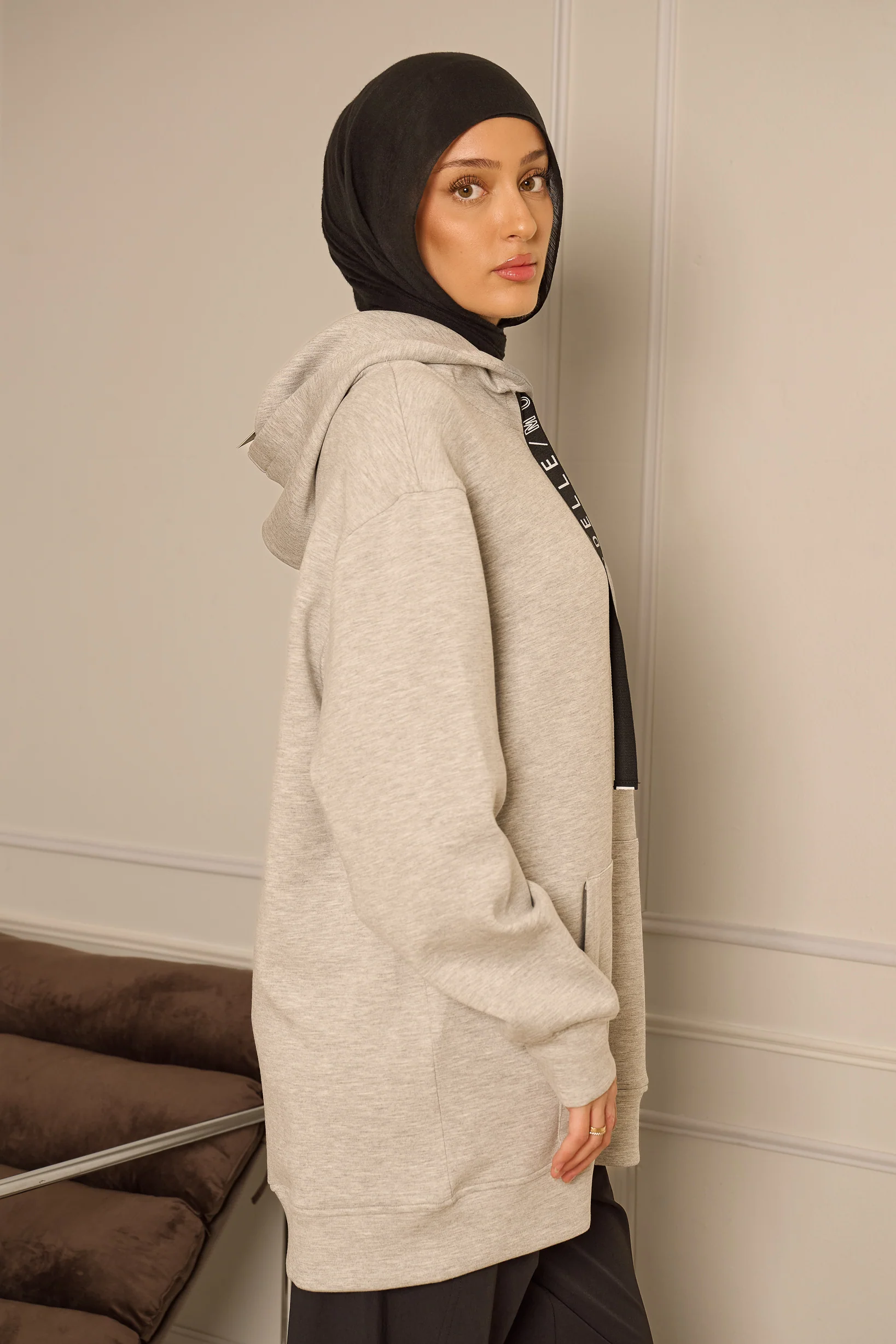 Modelle/Move Logo Drawstring Hoody - Image 19