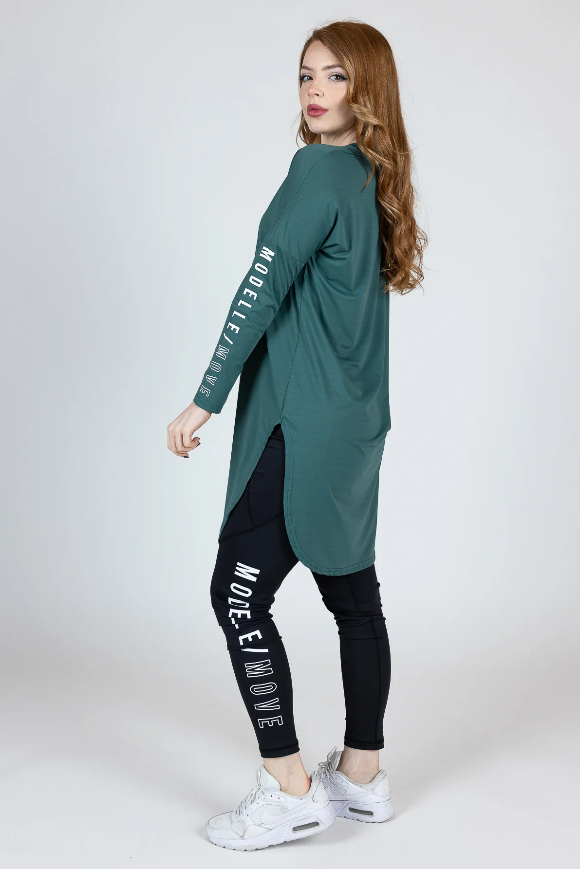 Modelle/Move Loop Sport Top - Image 9