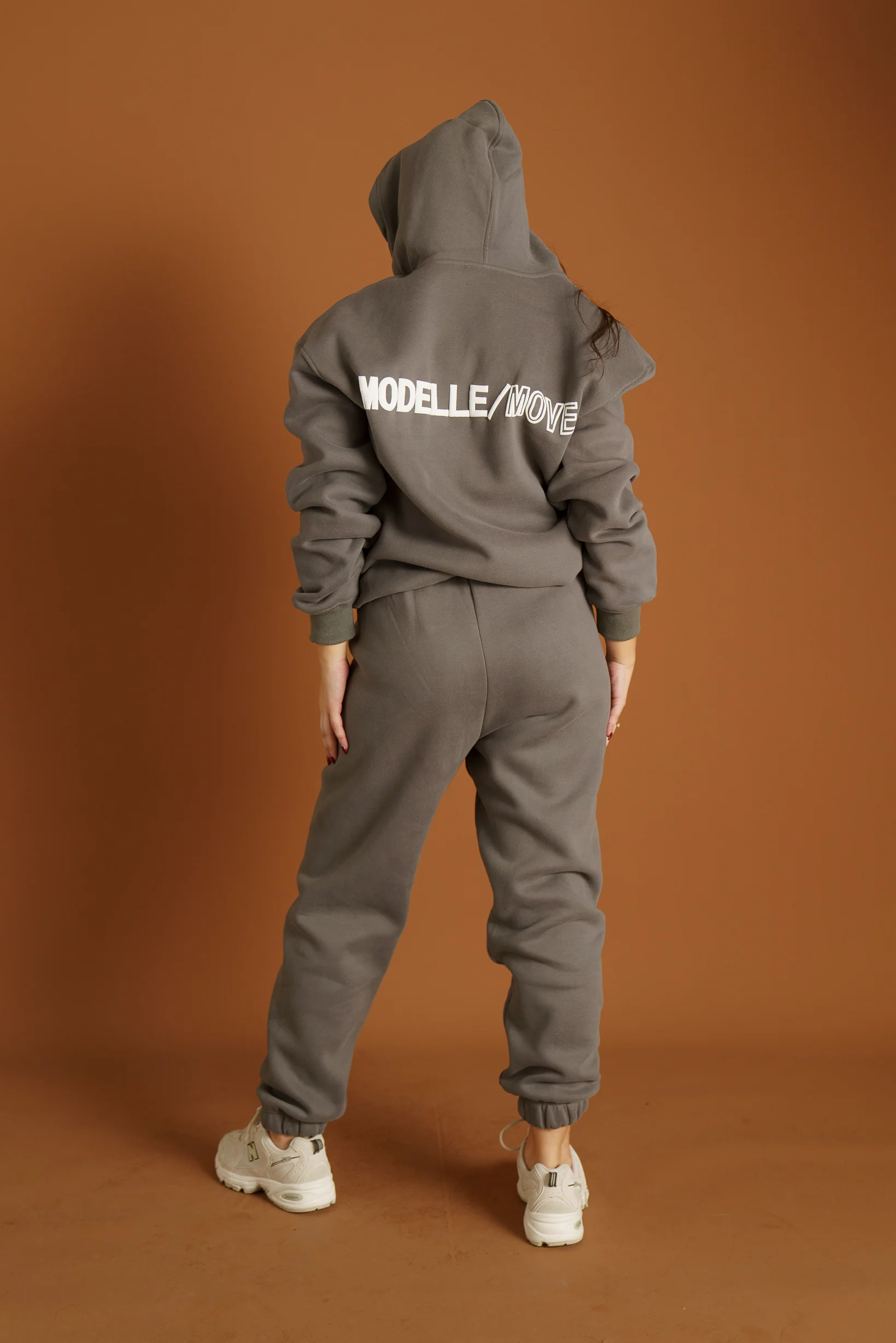 Modelle/Move Lounge Wear Hoody - Image 4