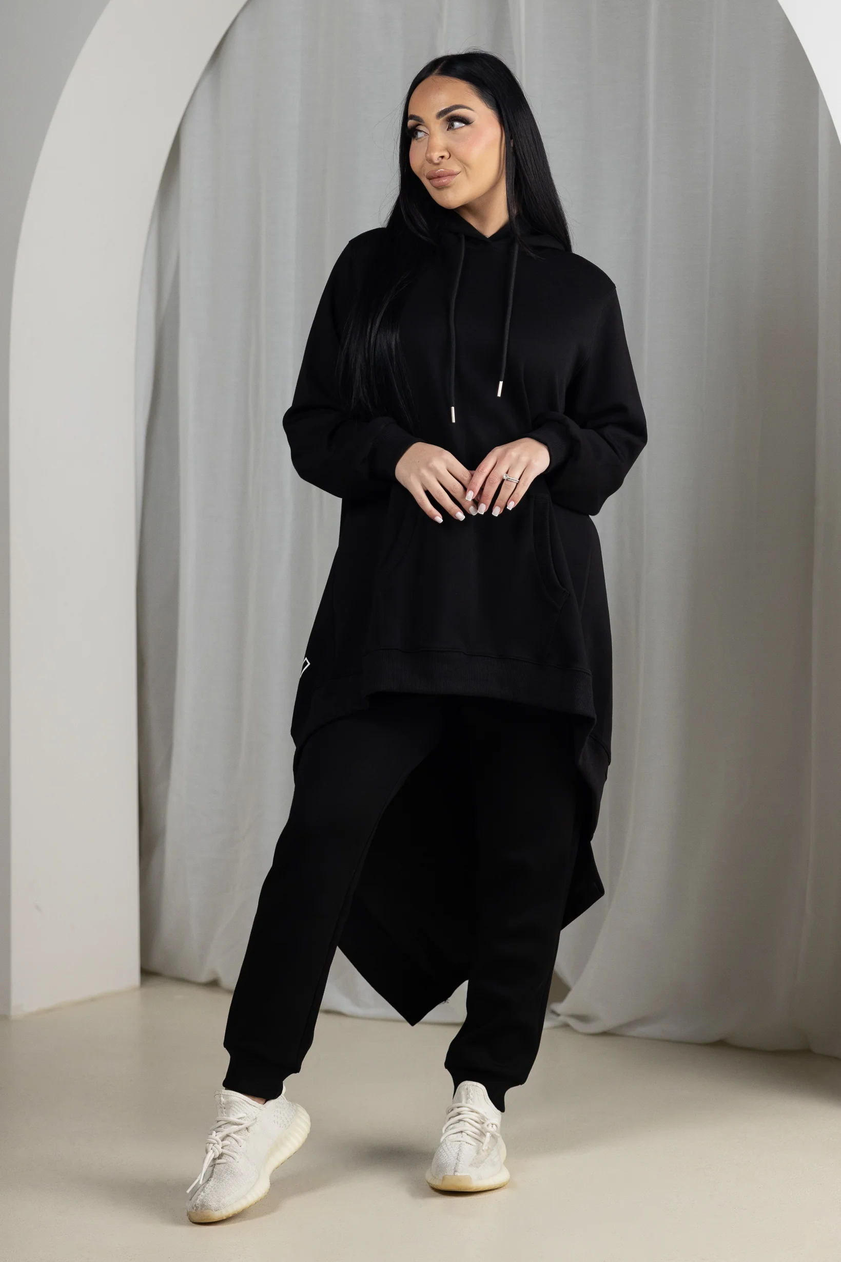Modelle/Move Mimi Track Pants - Image 3