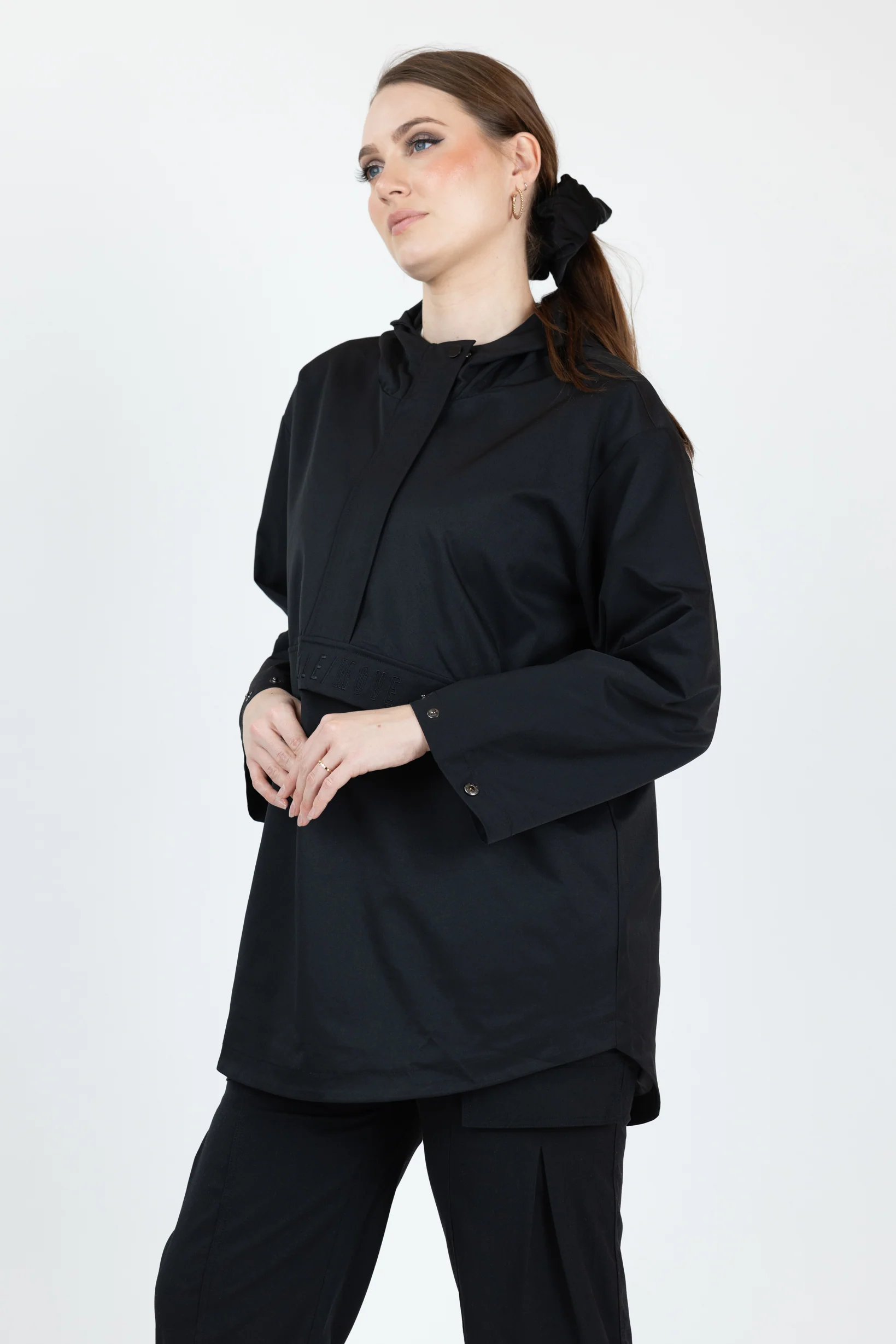Modelle/Move Parachute Hoody - Image 9