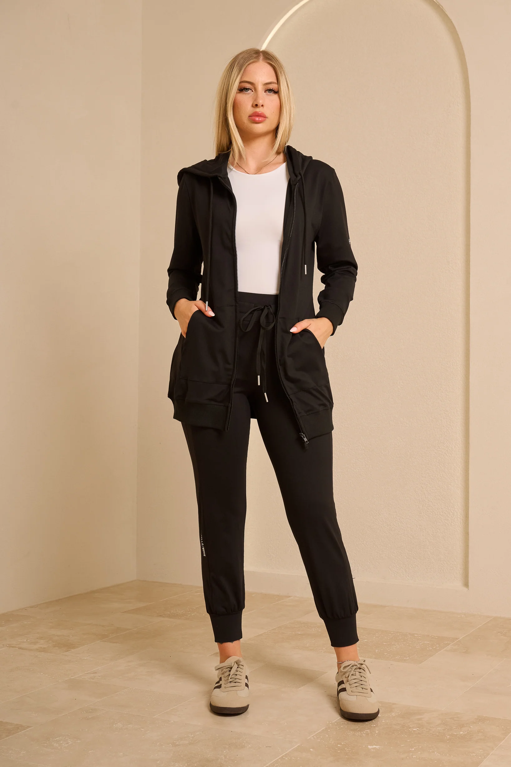 Modelle/Move Romy Pants — ÈLAN Edit - Image 7