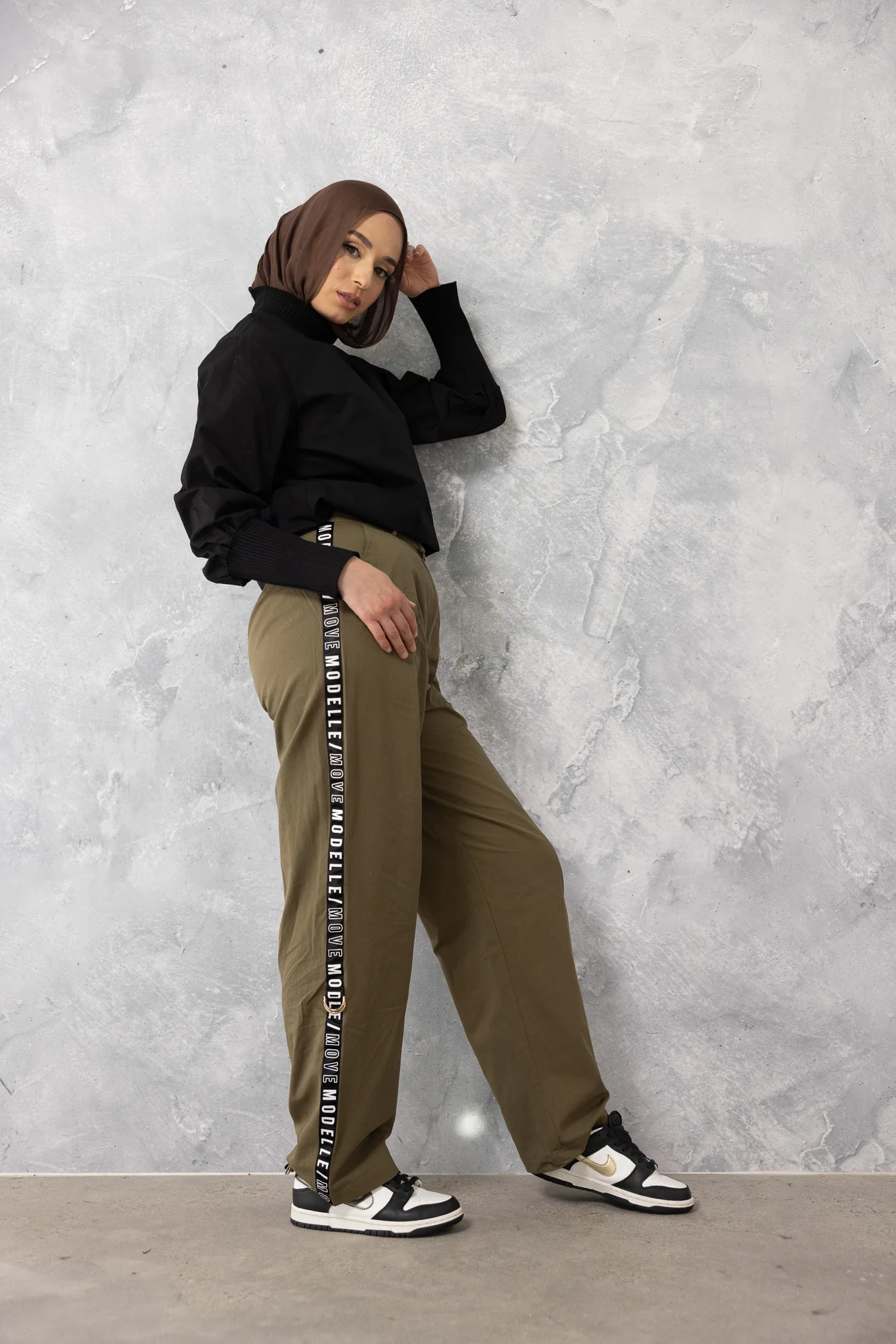 Modelle/Move Salome Detailed Pants - Image 4