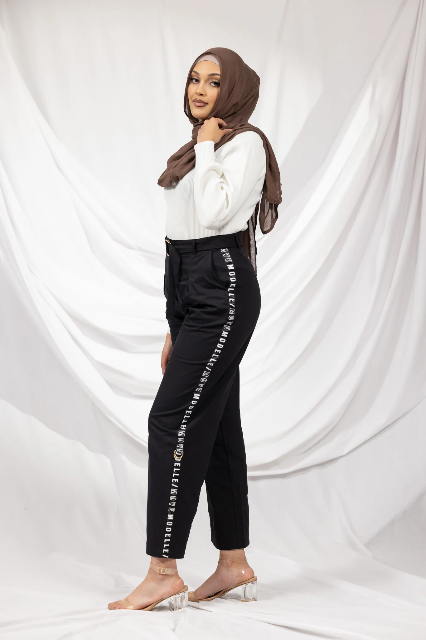 Modelle/Move Salome Detailed Pants - Image 8