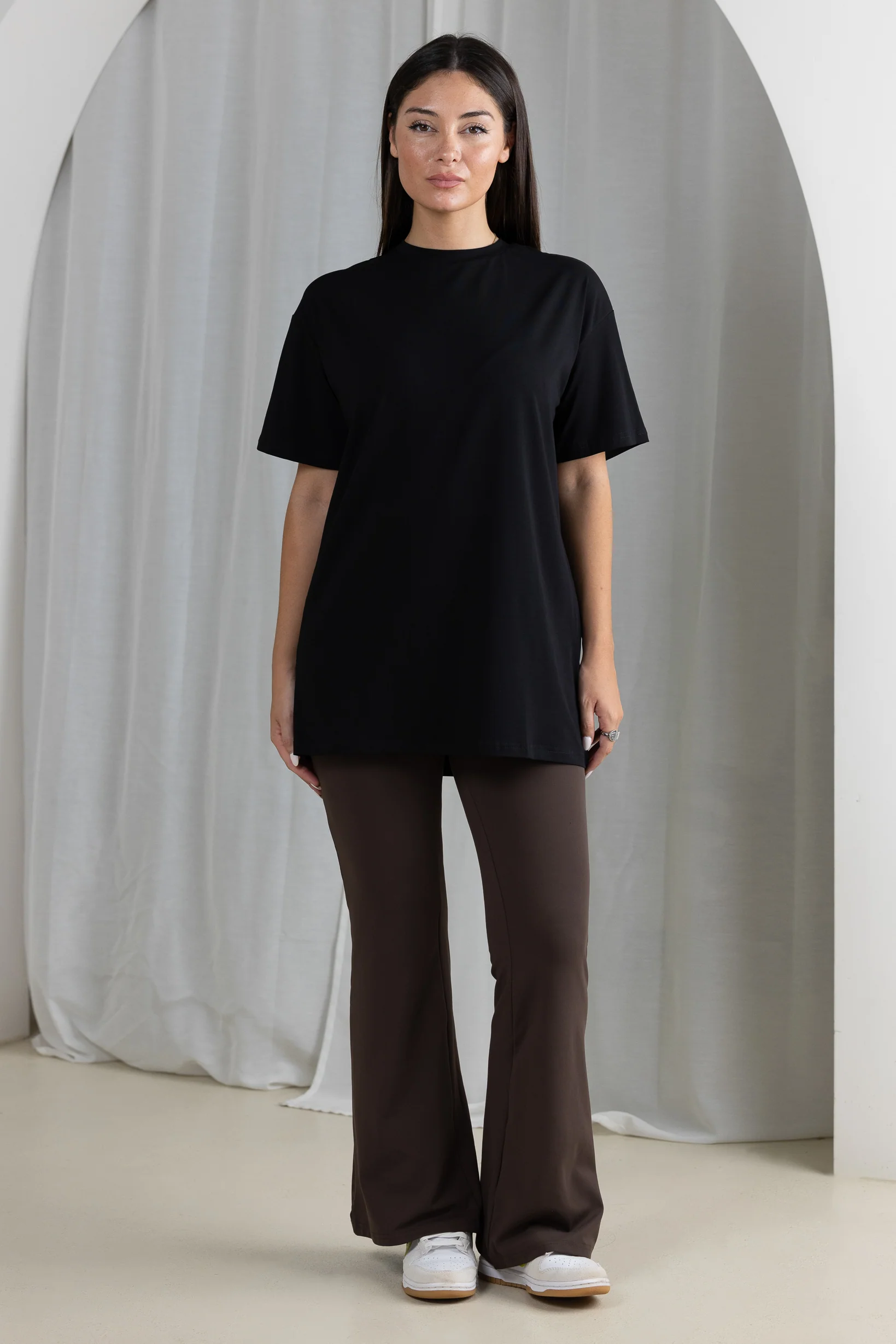 Modelle/Move Short Sleeve Oversizes Tee - Image 2