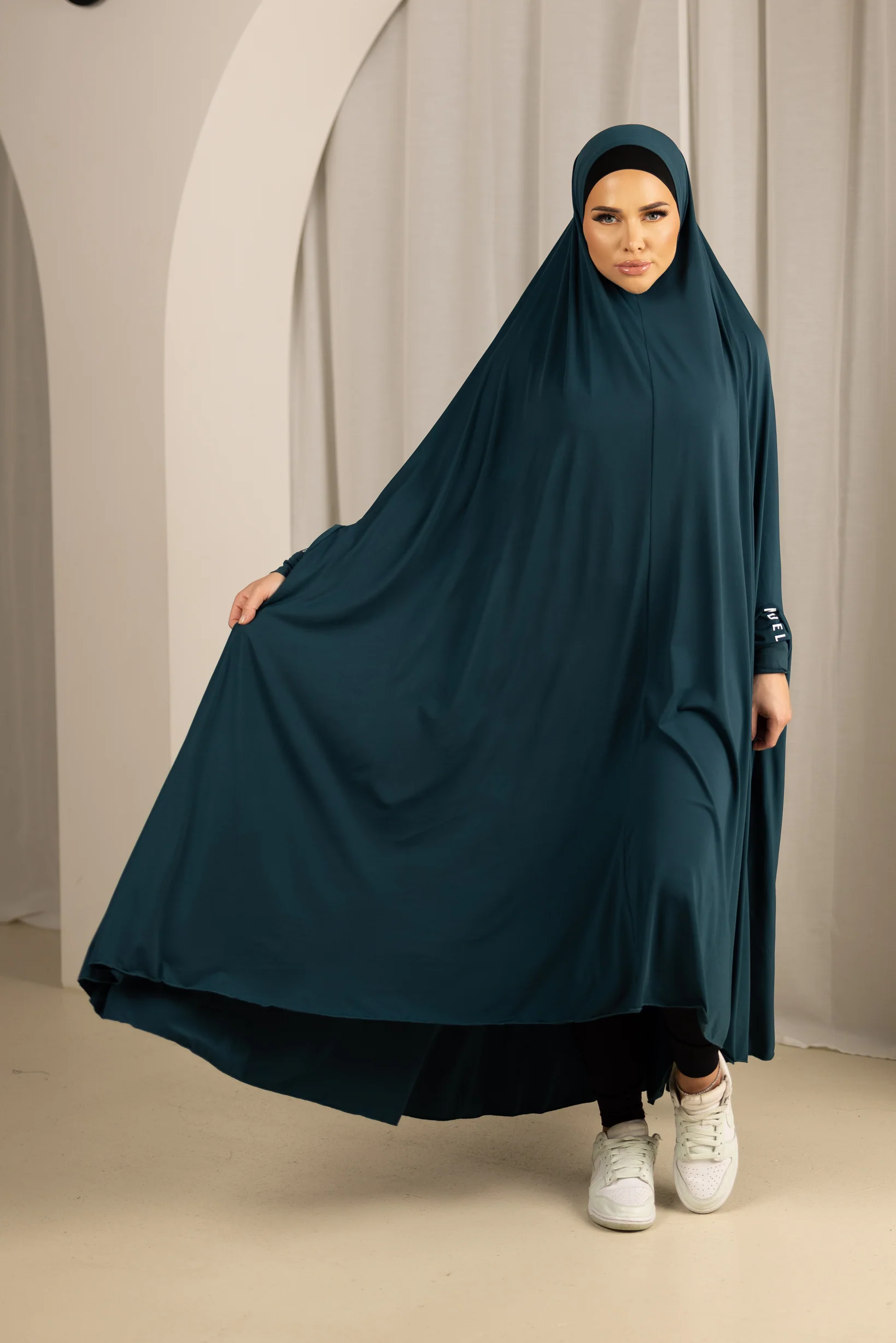 Modelle/Move Sleeve Jilbab - Dark Shades - Image 11