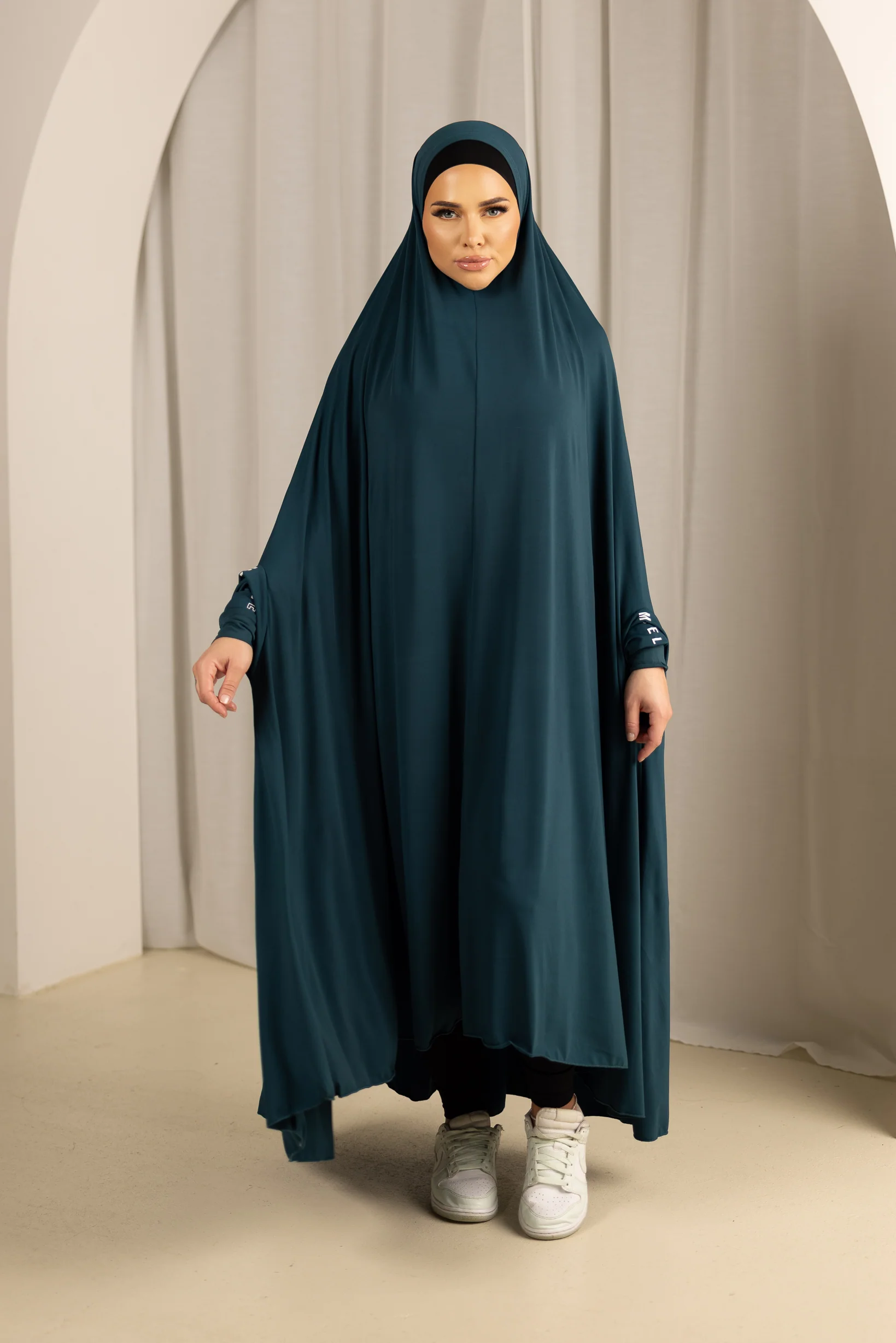 Modelle/Move Sleeve Jilbab - Dark Shades - Image 13