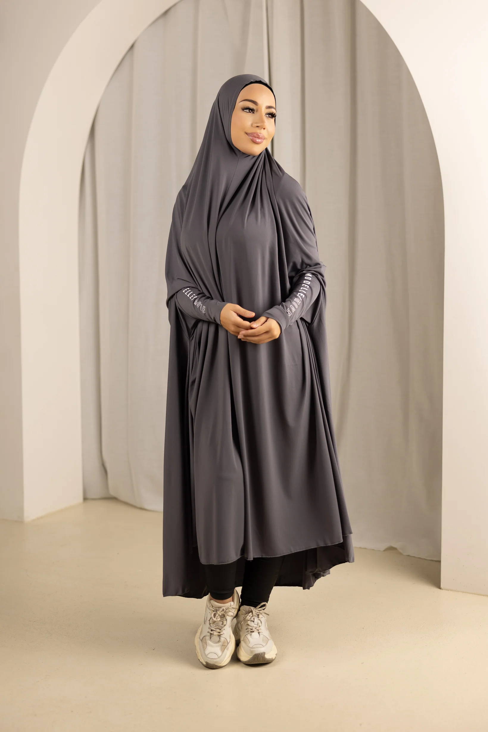 Modelle/Move Sleeve Jilbab - Dark Shades - Image 23