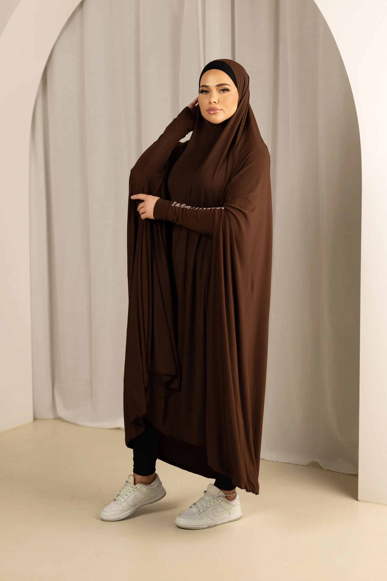 Modelle/Move Sleeve Jilbab - Dark Shades - Image 28