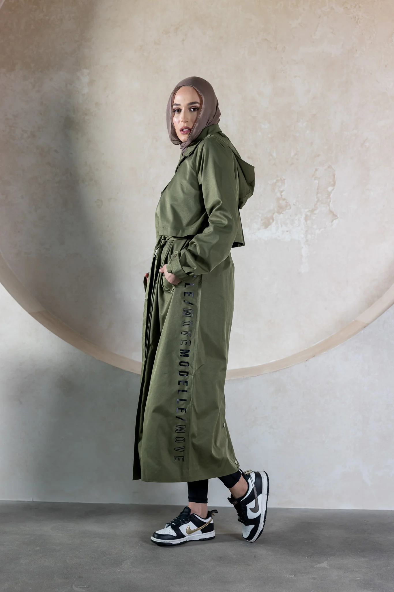 Modelle/Move Snap Button Trench - Image 6