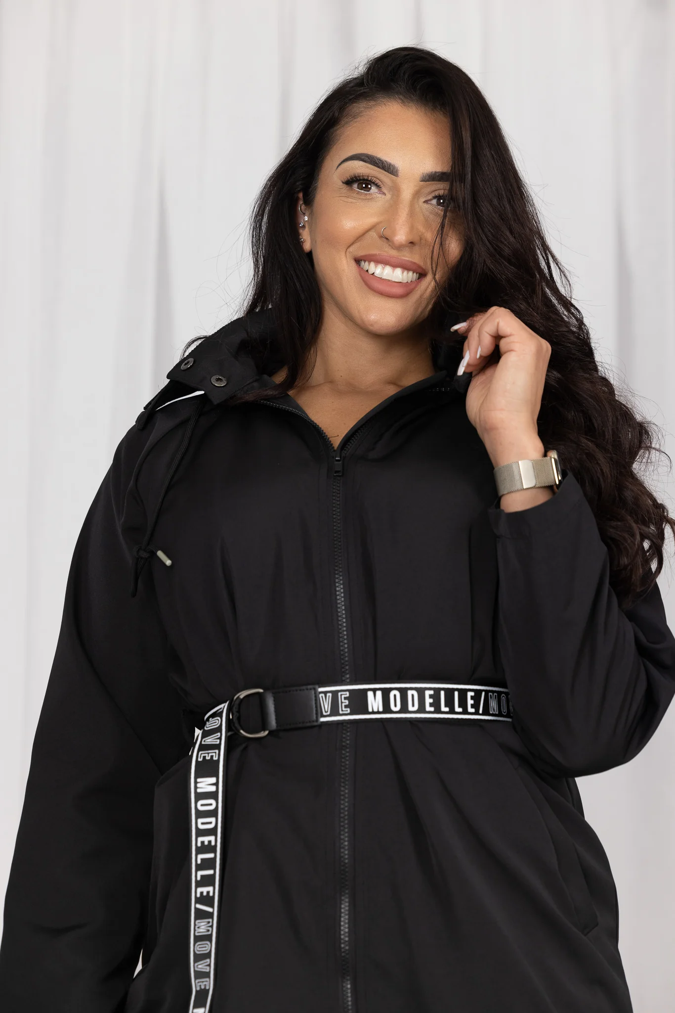 Modelle/Move Tie Windbreaker Jacket - Image 14
