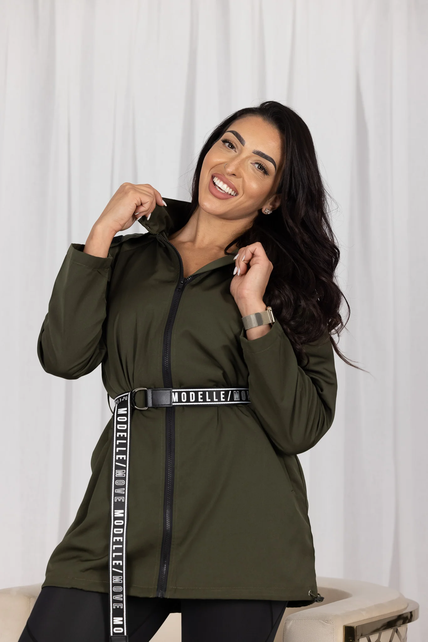 Modelle/Move Tie Windbreaker Jacket - Image 6